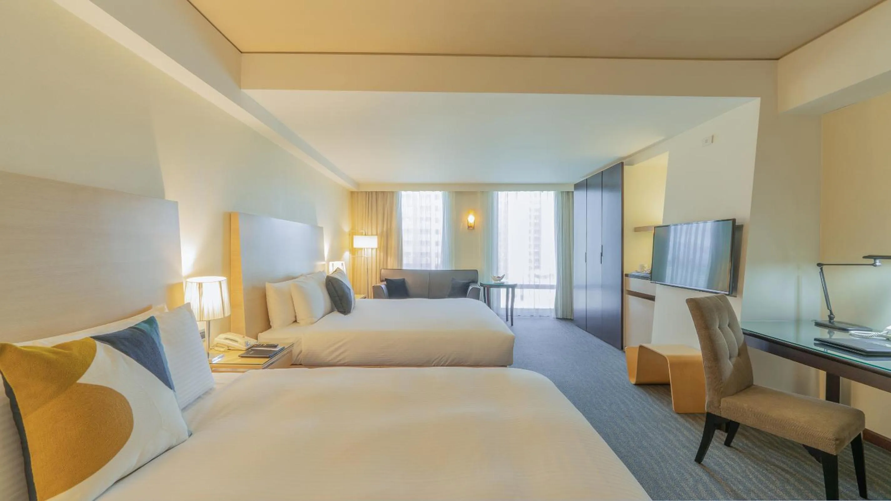 Deluxe Family Room in Tempus Hotel