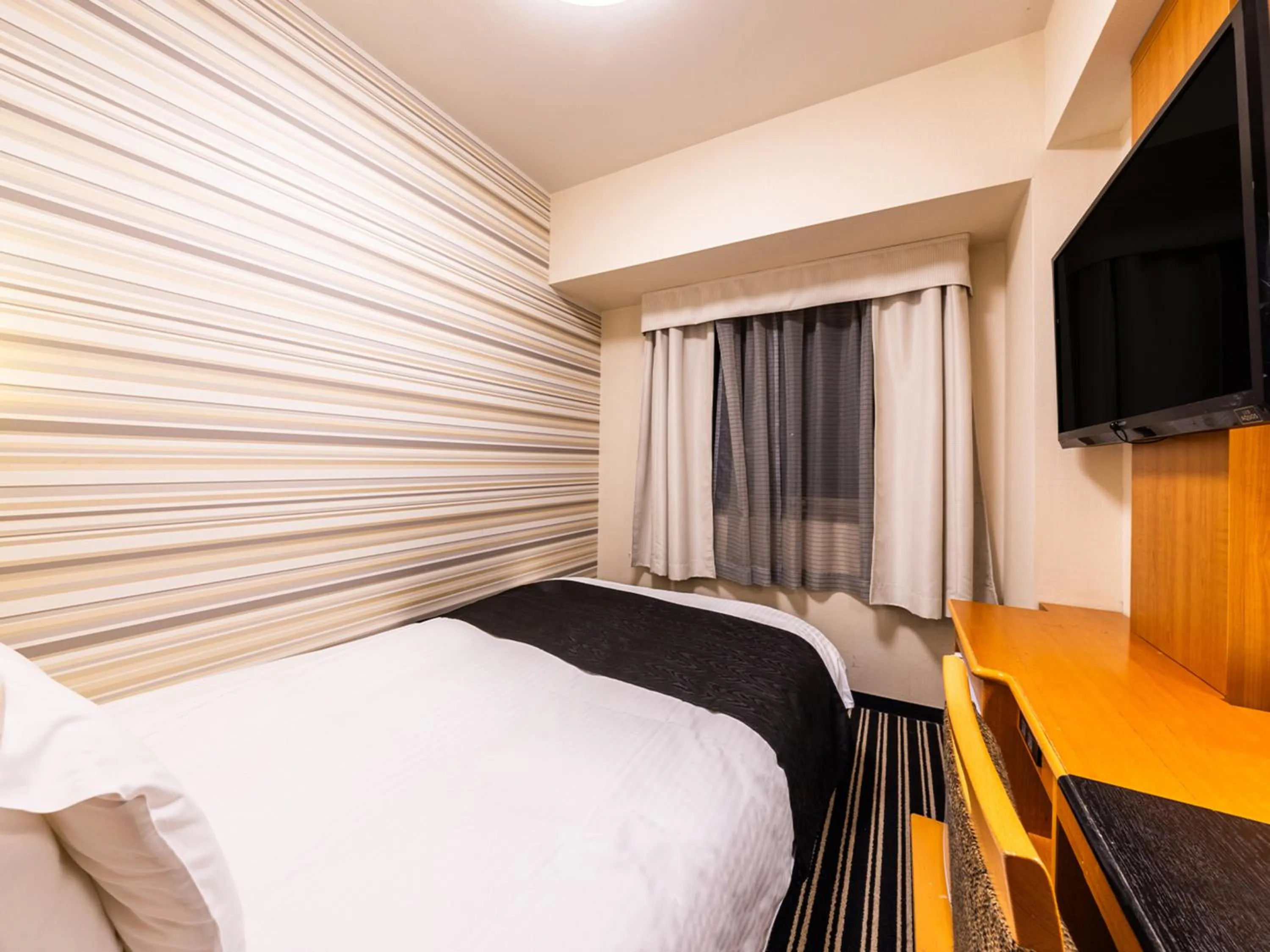 Small Double Room - single occupancy - Smoking in APA Hotel Nishiazabu