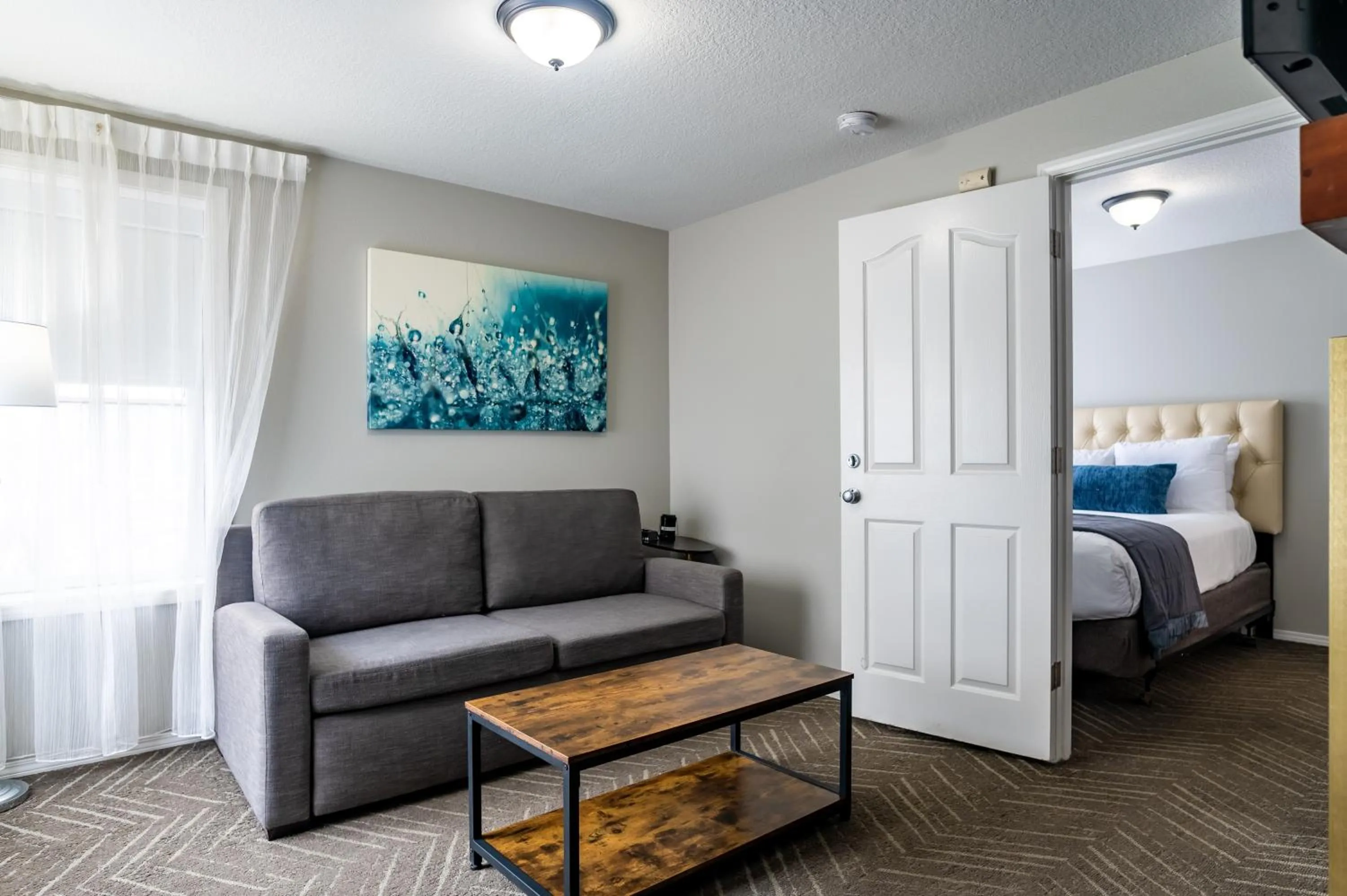 One-Bedroom Suite with Spa - No View in Inn at the Prom Oceanfront