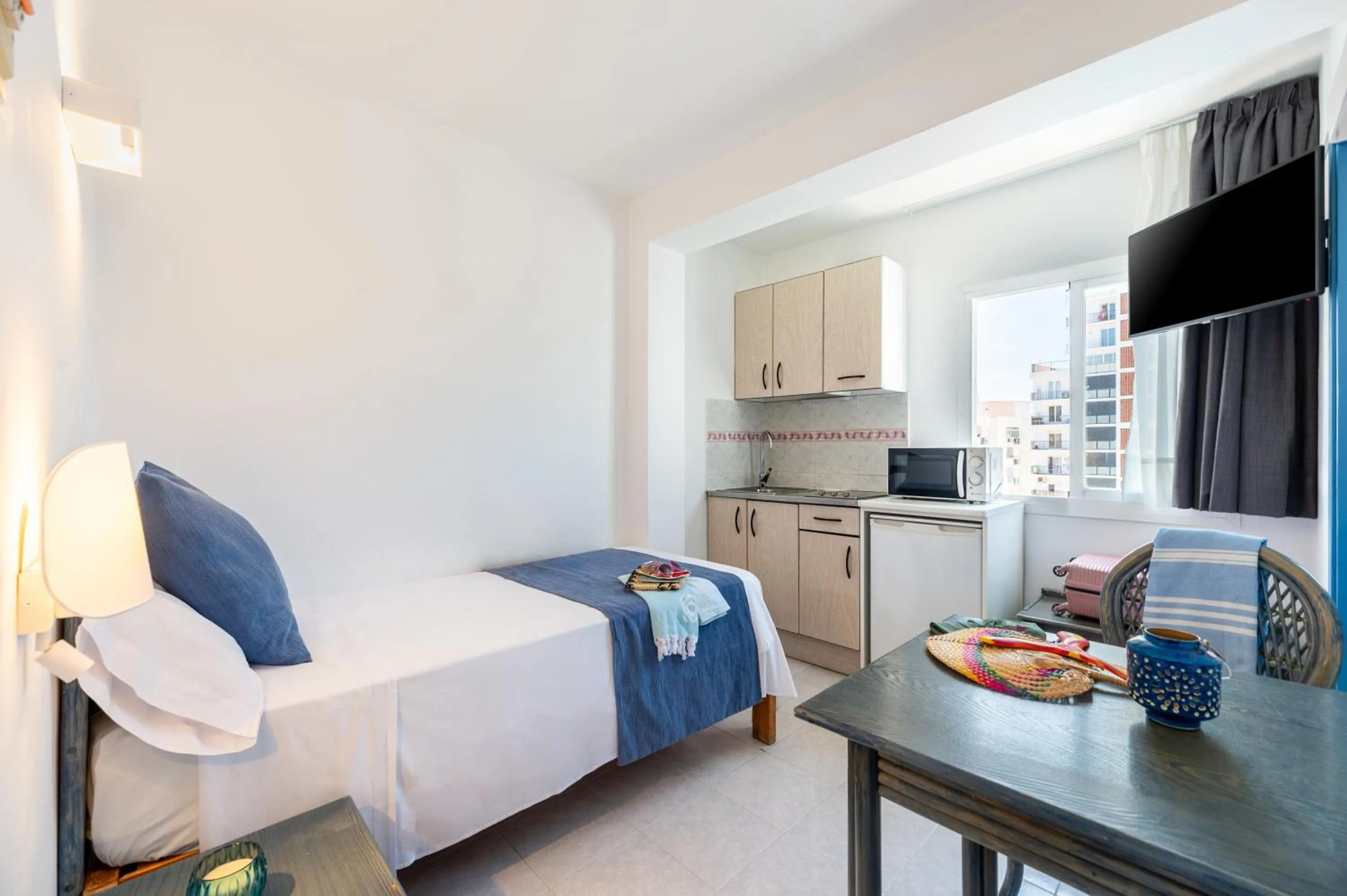 Single Studio - single occupancy in Hotel Apartamentos Vibra Central City - Adults only