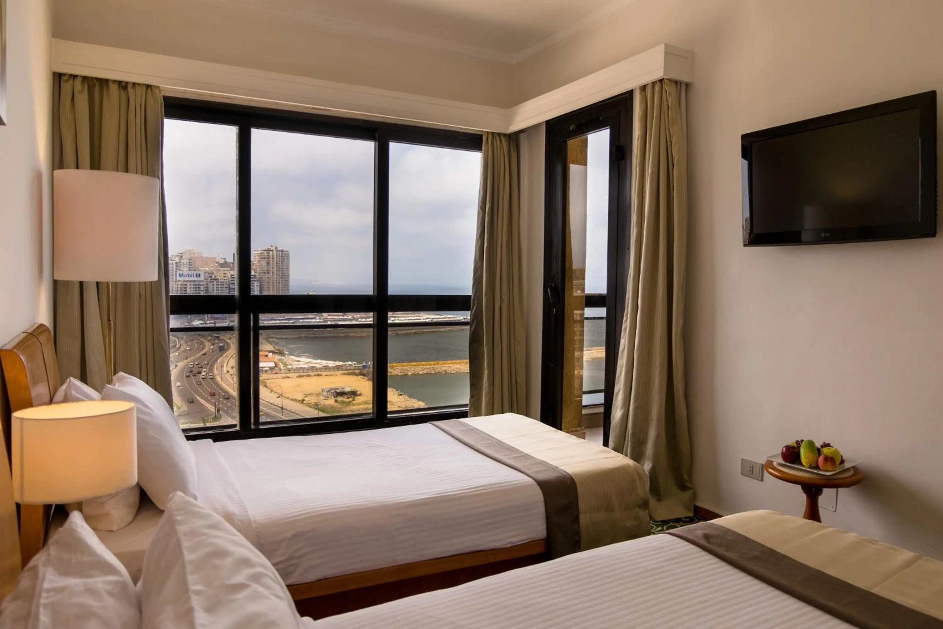 Deluxe Suite in Plaza Hotel Alexandria