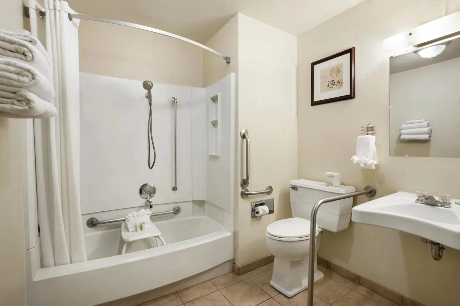Queen Room - Mobility Access/Non-Smoking in Super 8 by Wyndham Bozeman