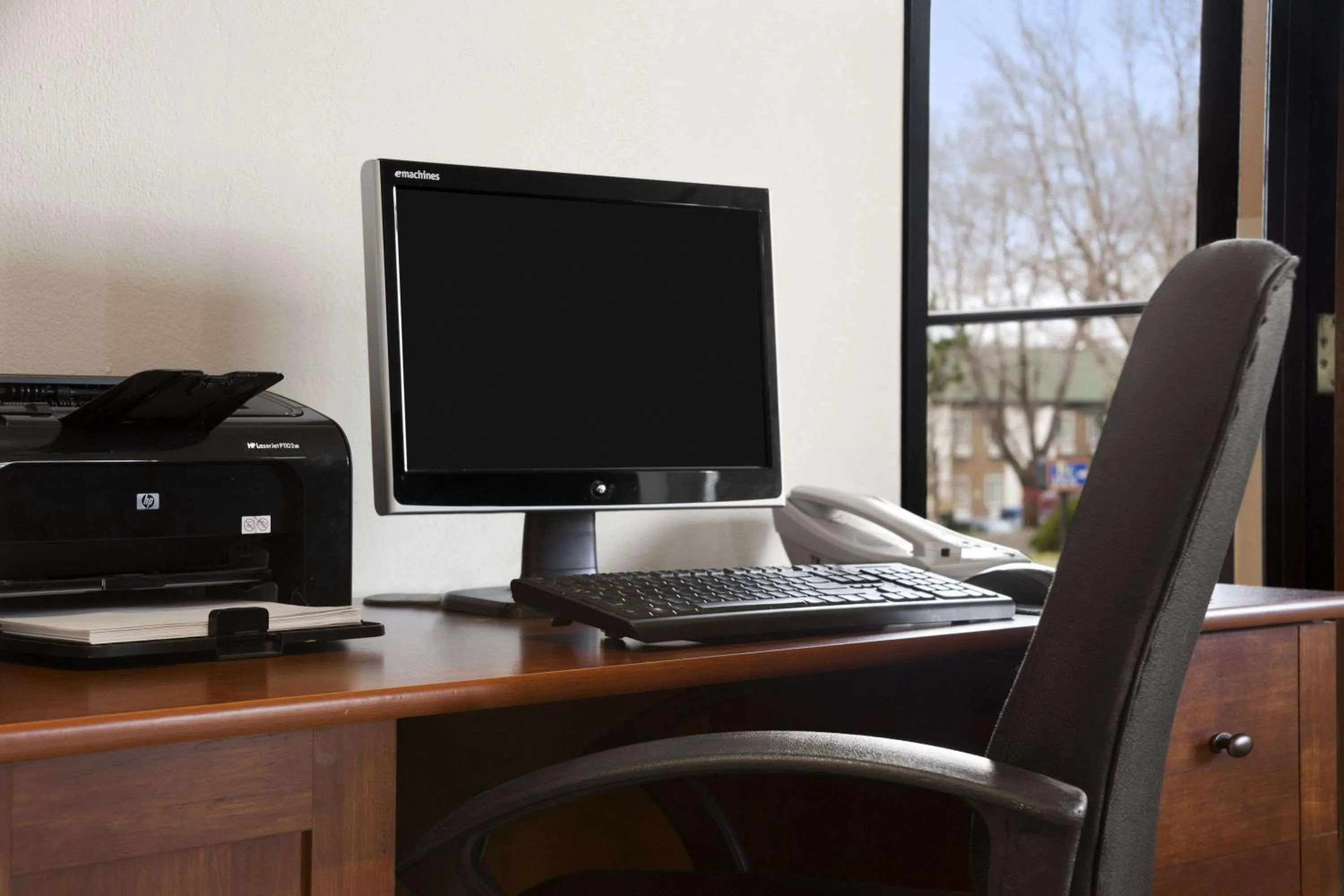 Queen Room - Non-Smoking in Super 8 by Wyndham Bozeman