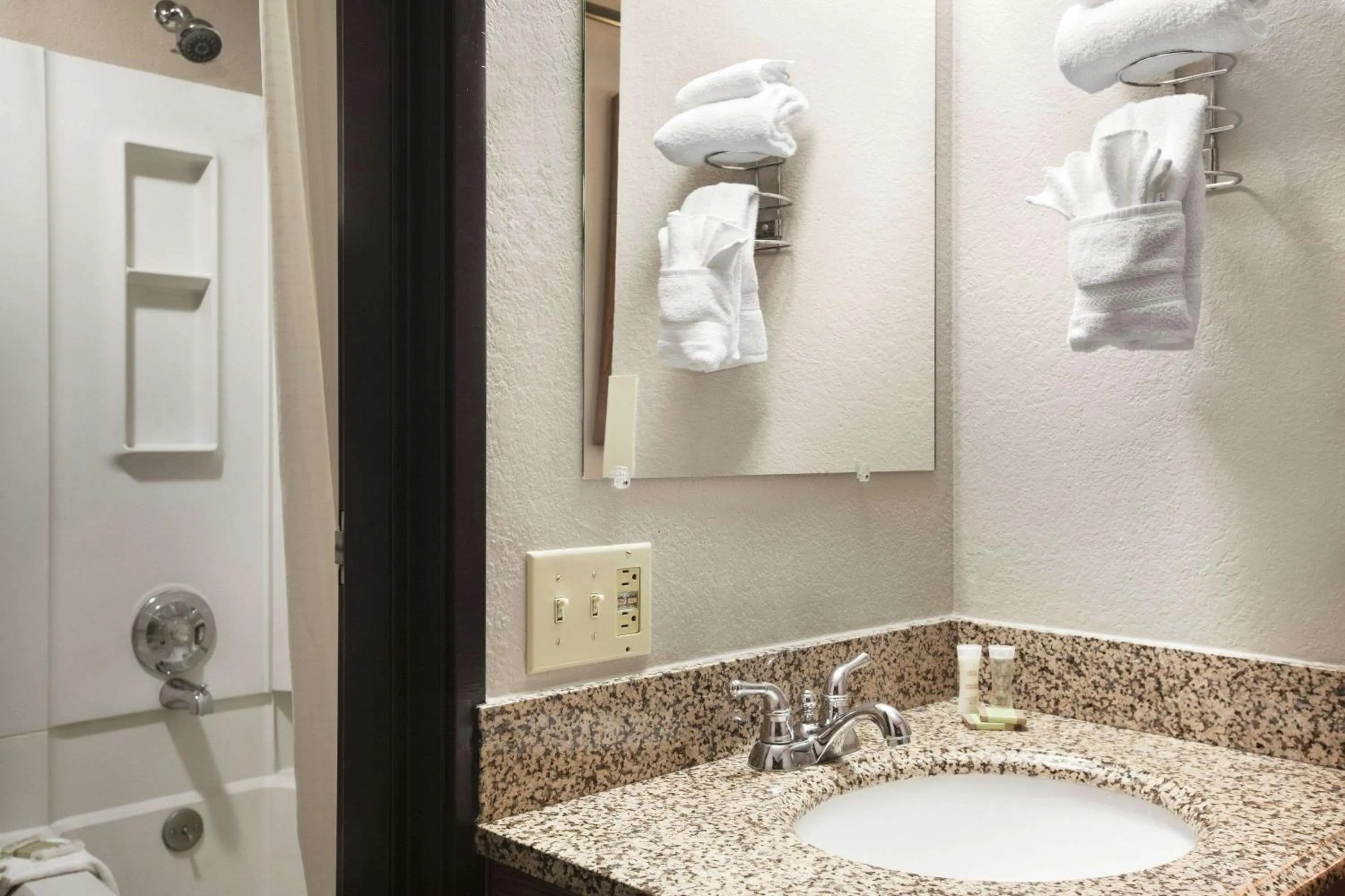 Queen Room with Two Queen Beds - Non-Smoking in Super 8 by Wyndham Bozeman