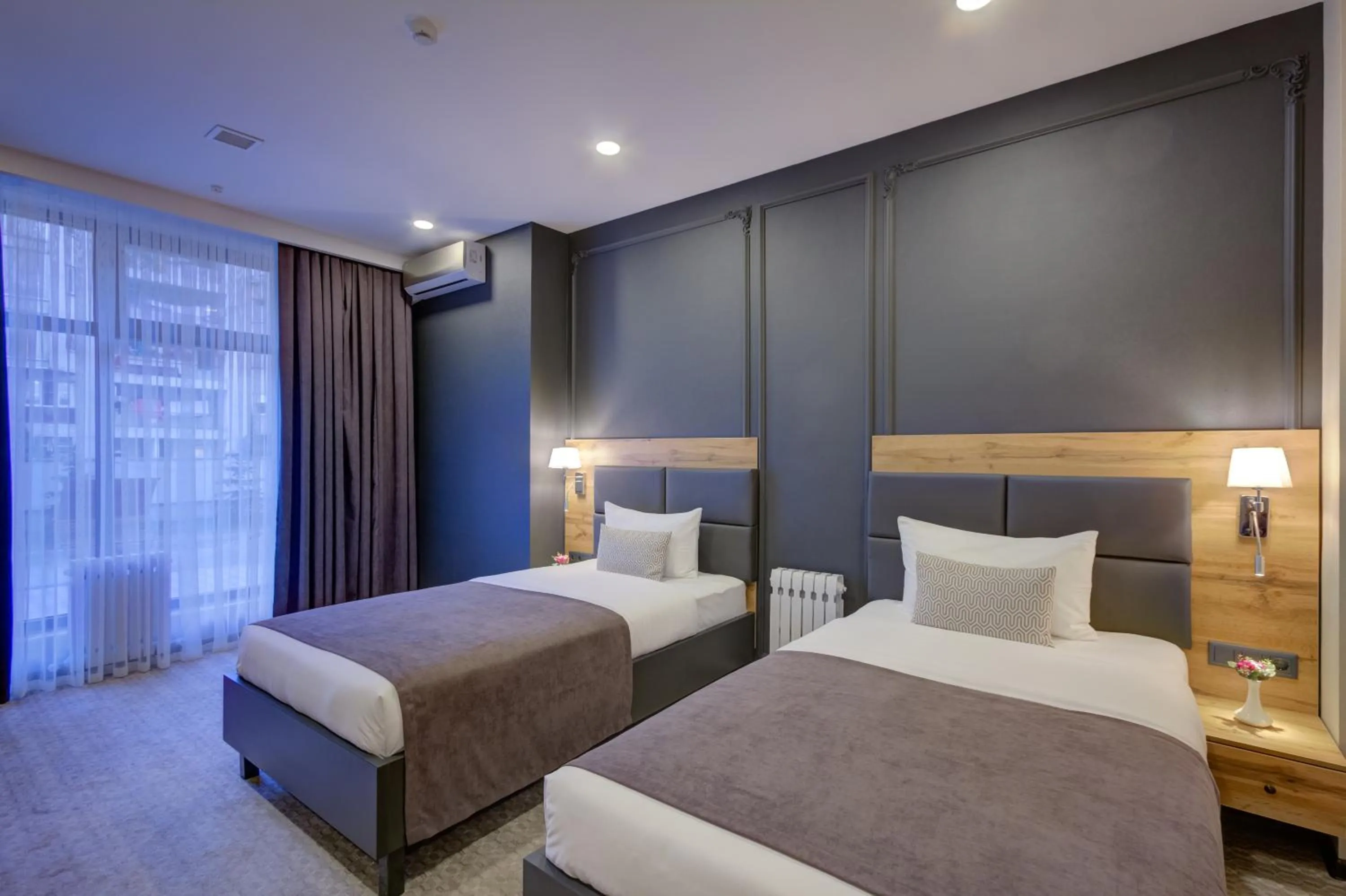 Standard Twin Room with Garden View in Aurum hotel