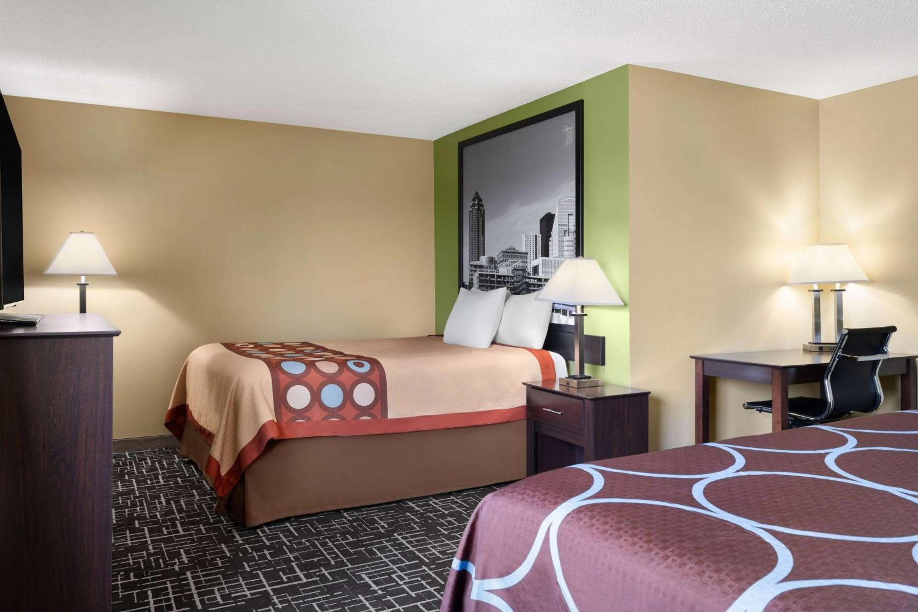 Suite with King and Queen Beds - Non-Smoking in Super 8 by Wyndham Dyersville