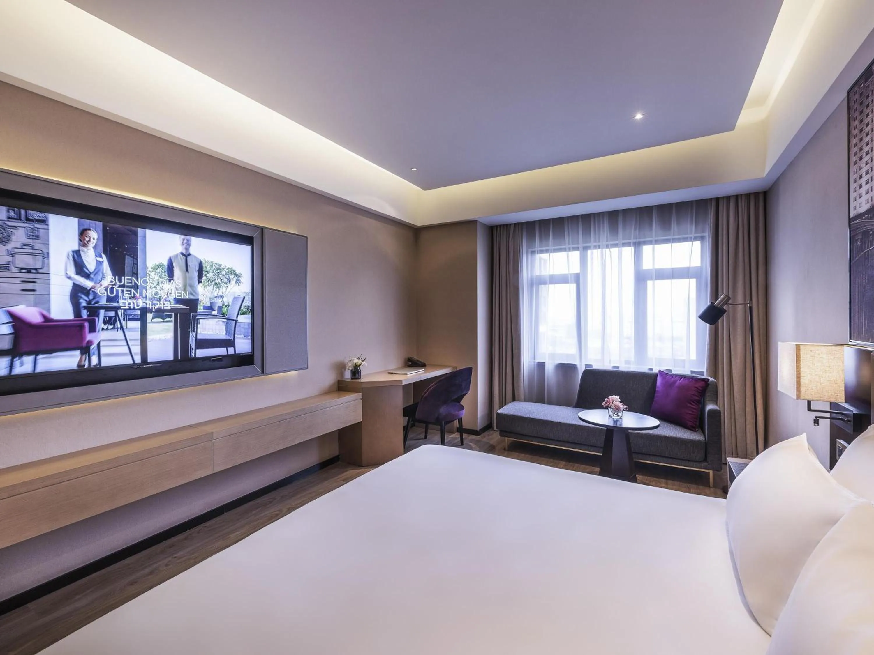 Superior Queen Room in Mercure Shanghai Jiuting