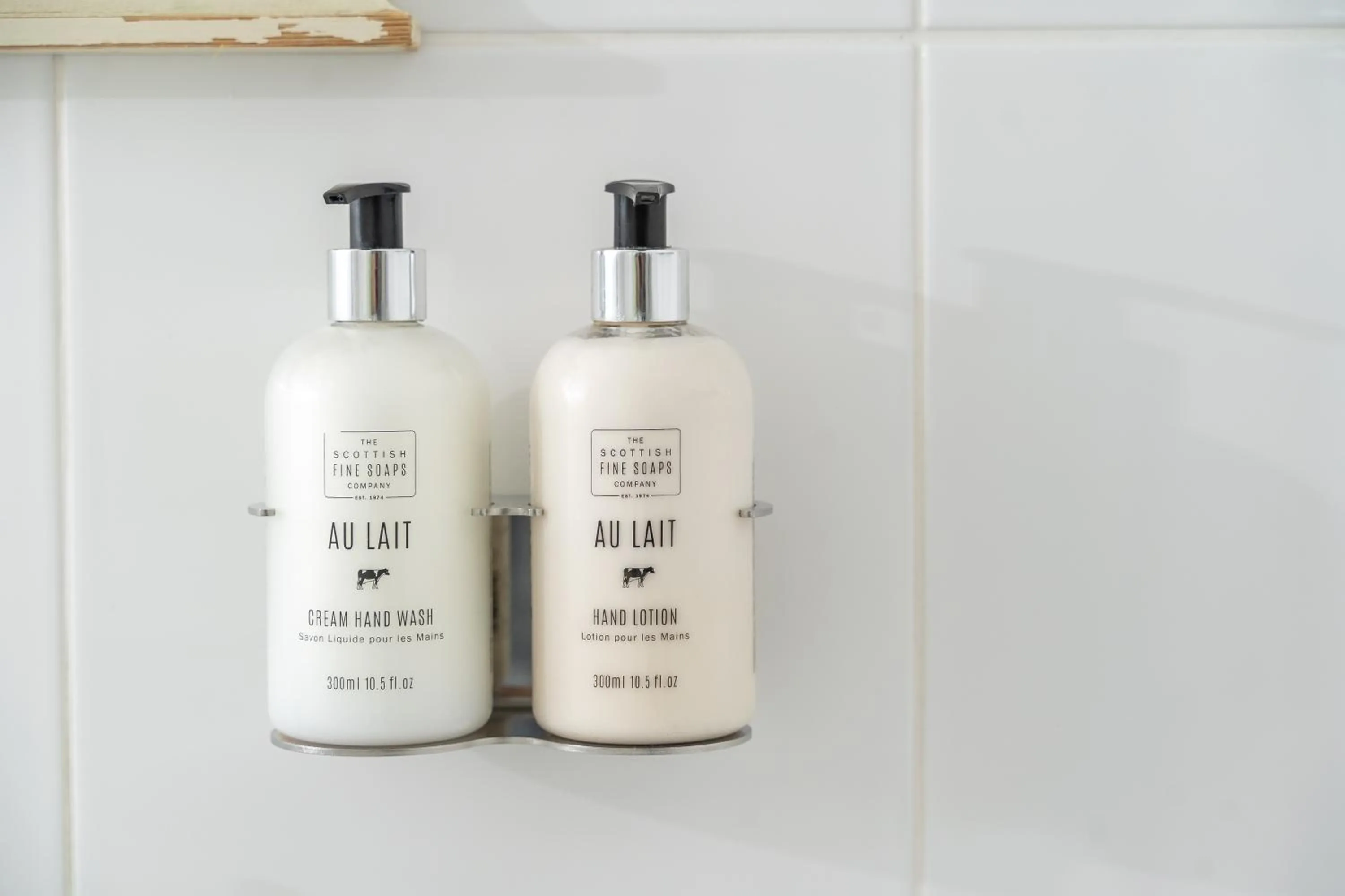 Double Room with Four Poster Bed in Oldfields House