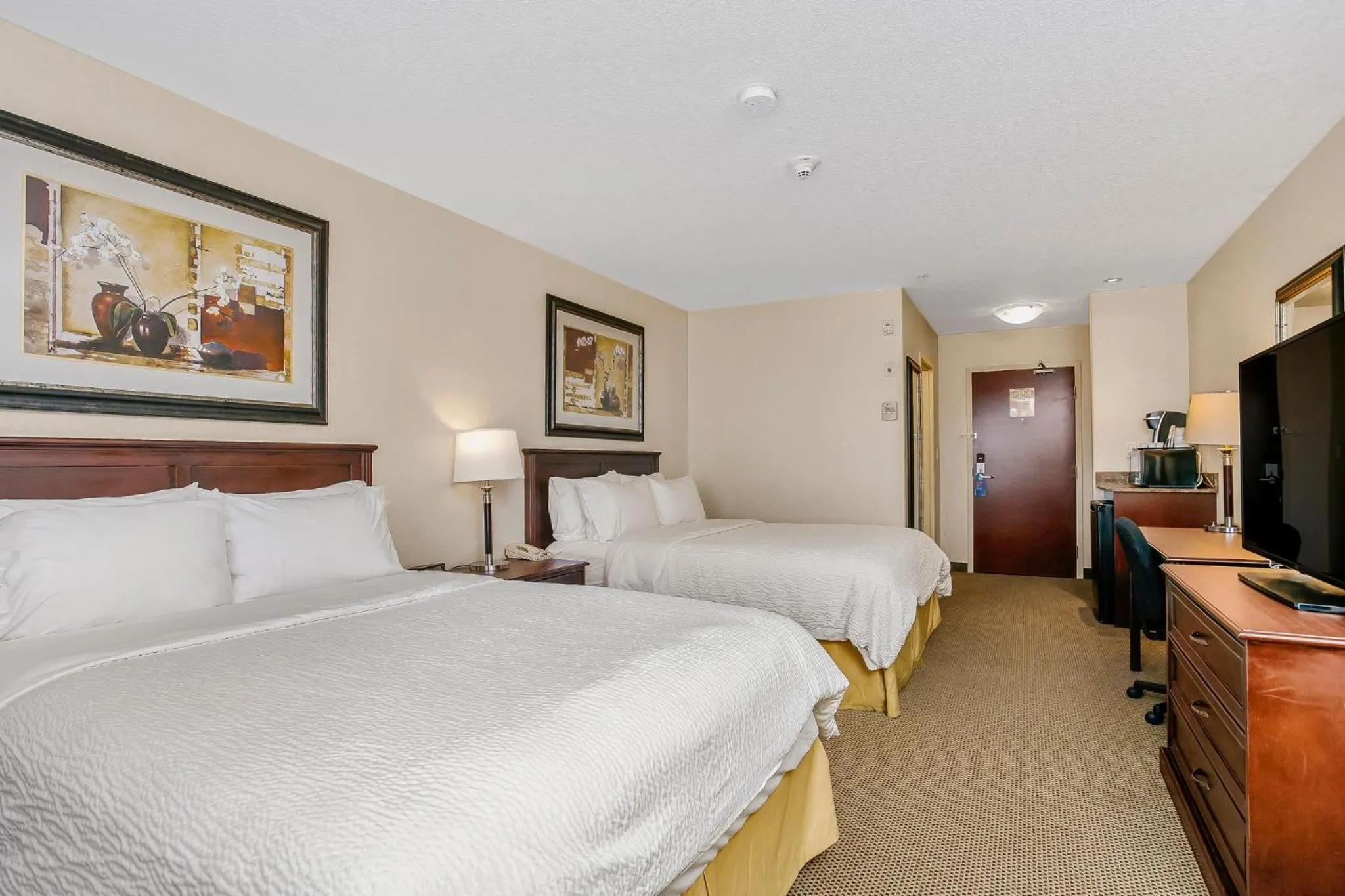 Standard Queen Room with Two Queen Beds in Holiday Inn Express Hotel & Suites - Slave Lake by IHG