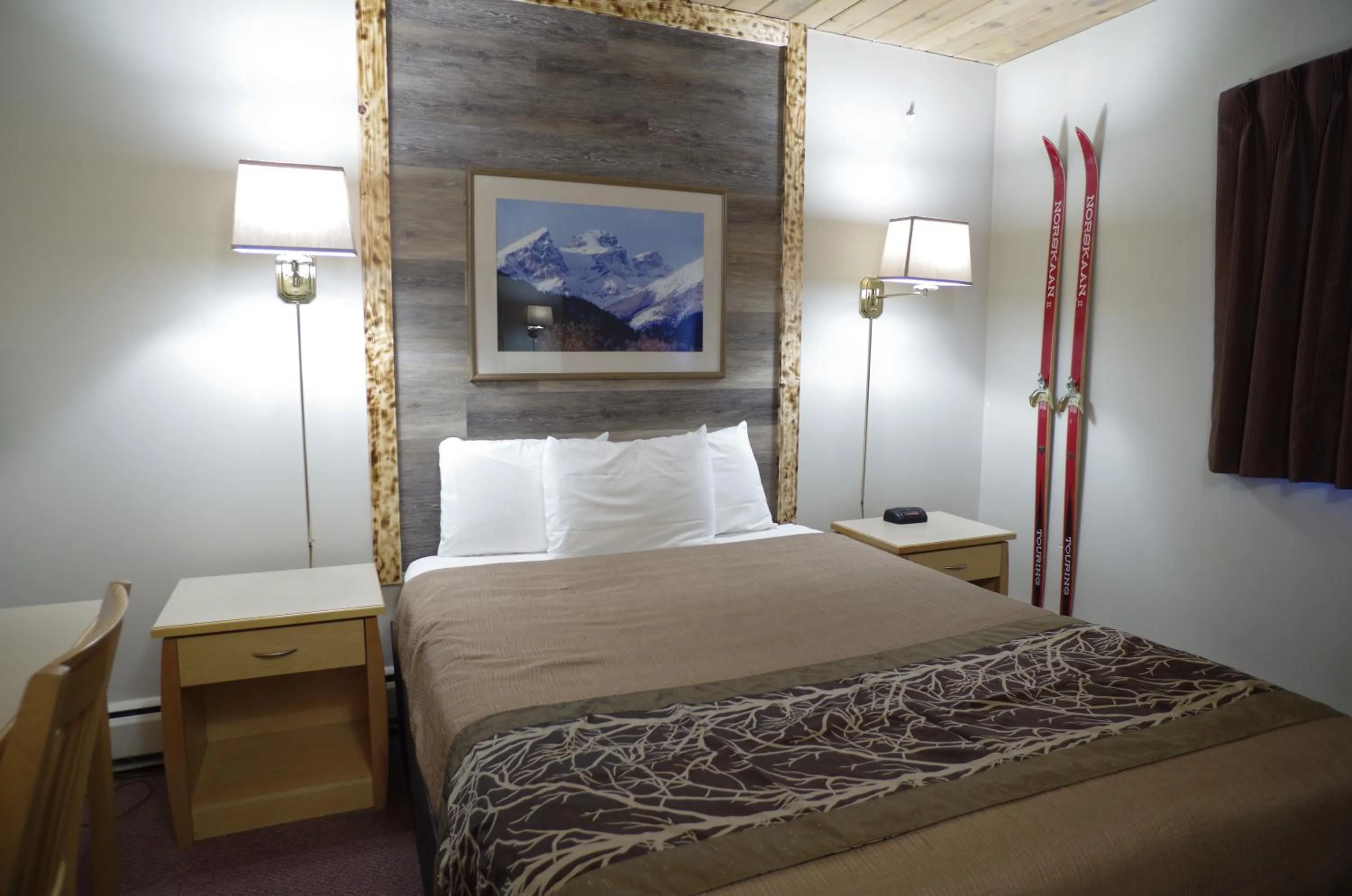 Double Suite with Two Double Beds - Non-Smoking in Canadas Best Value Inn and Suites Fernie