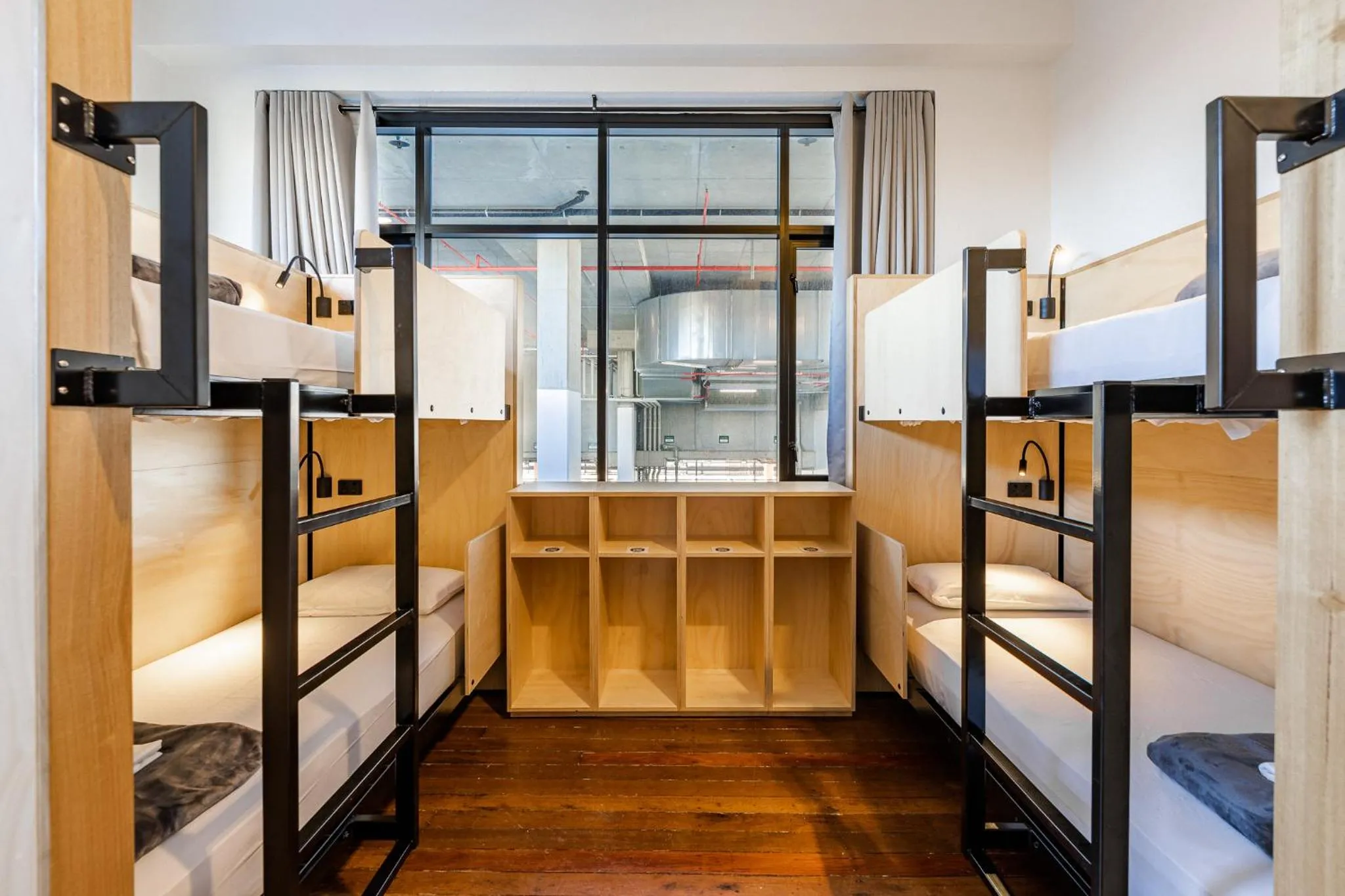 Bed in a 4 Share Ensuite Dorm in Bunk Brisbane