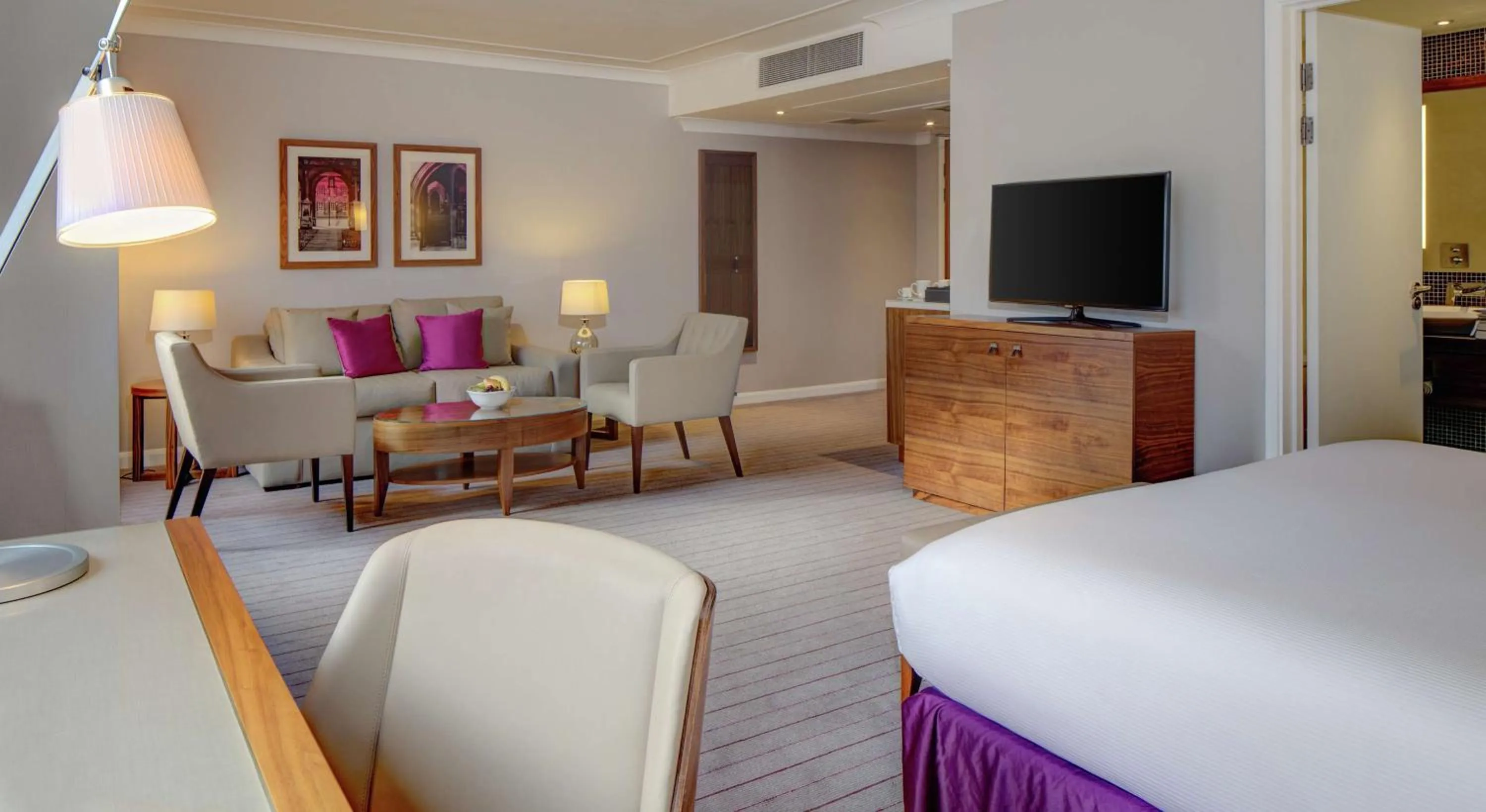 King Suite in Hilton Cambridge City Centre