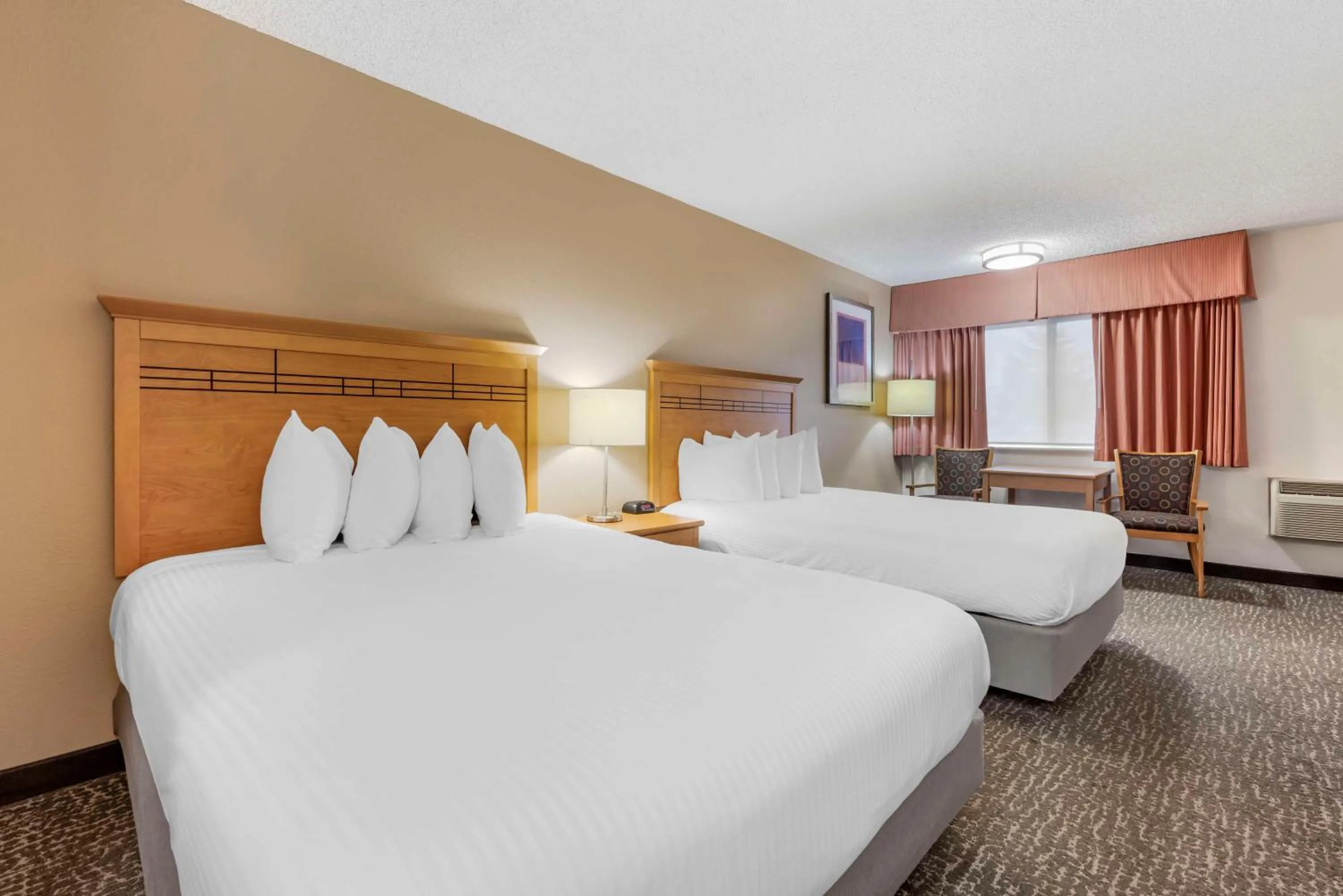 Queen Room with Two Queen Beds - Disability Access/Non-Smoking in Best Western Aladdin Inn