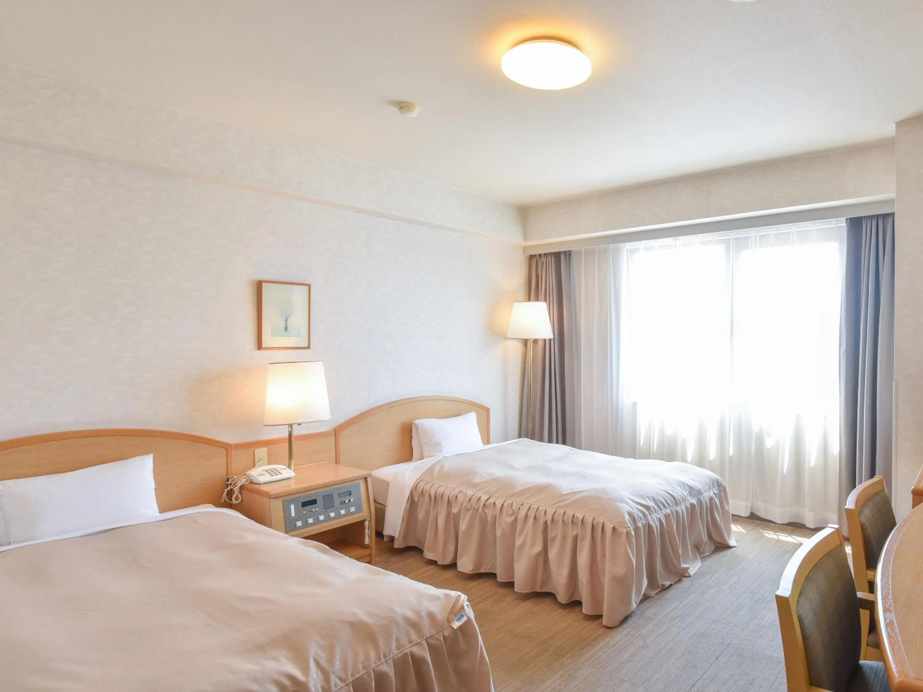 Twin Room - Non-Smoking in Yokkaichi City Hotel Annex