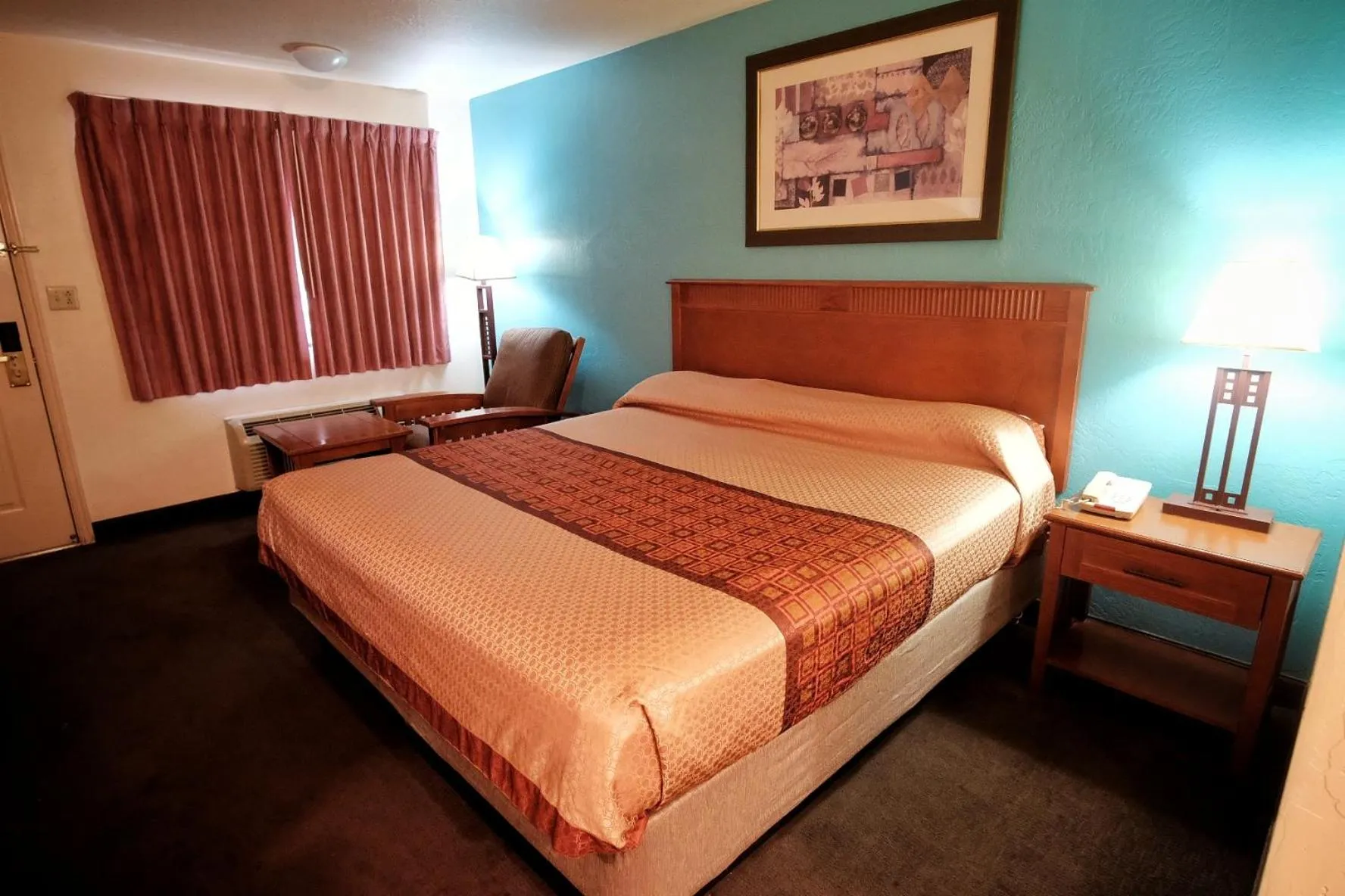 Standard King Room in Claridge Inn - St. George