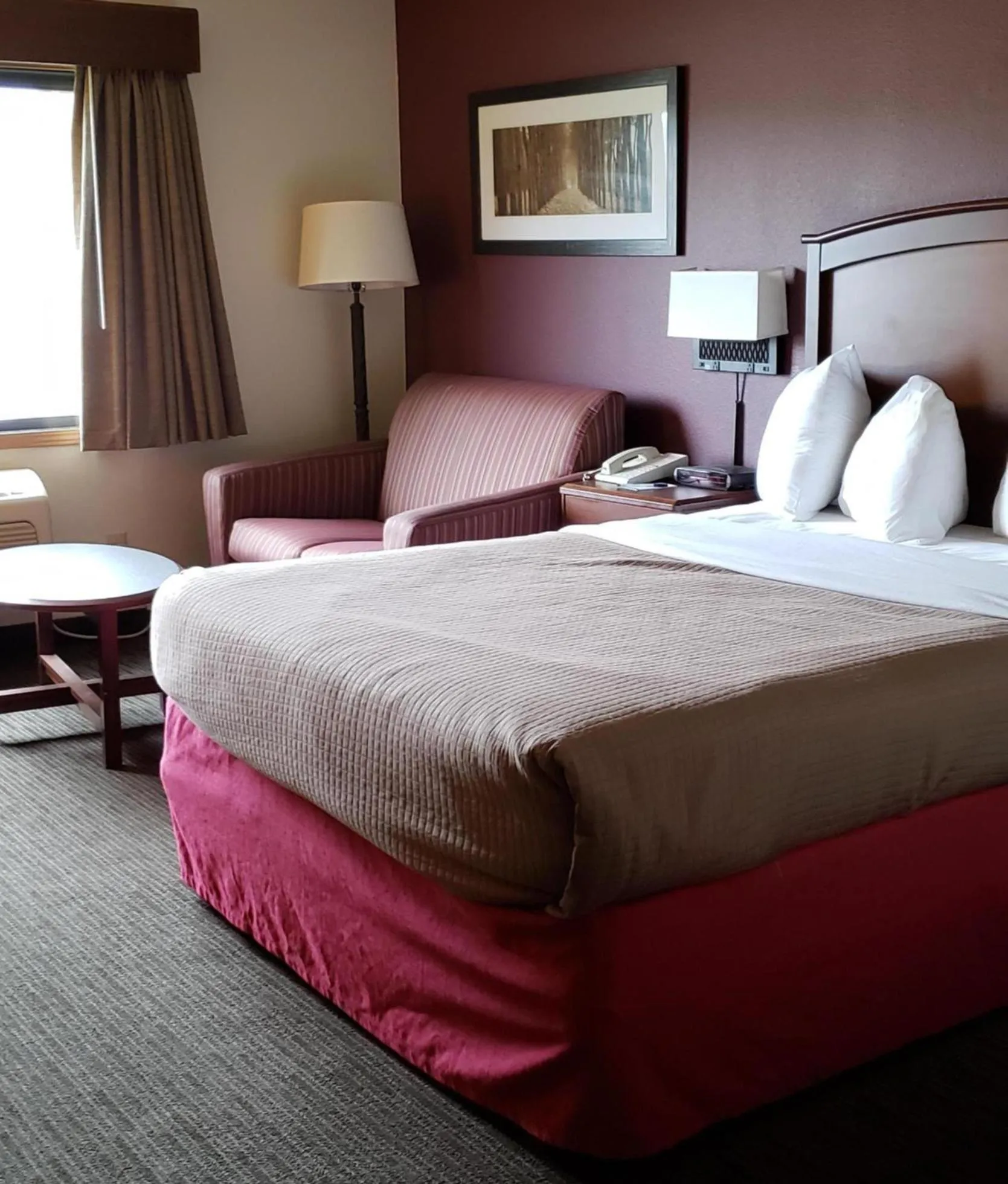 Queen Room - Mobility Access/Non-Smoking in AmericInn by Wyndham Kearney