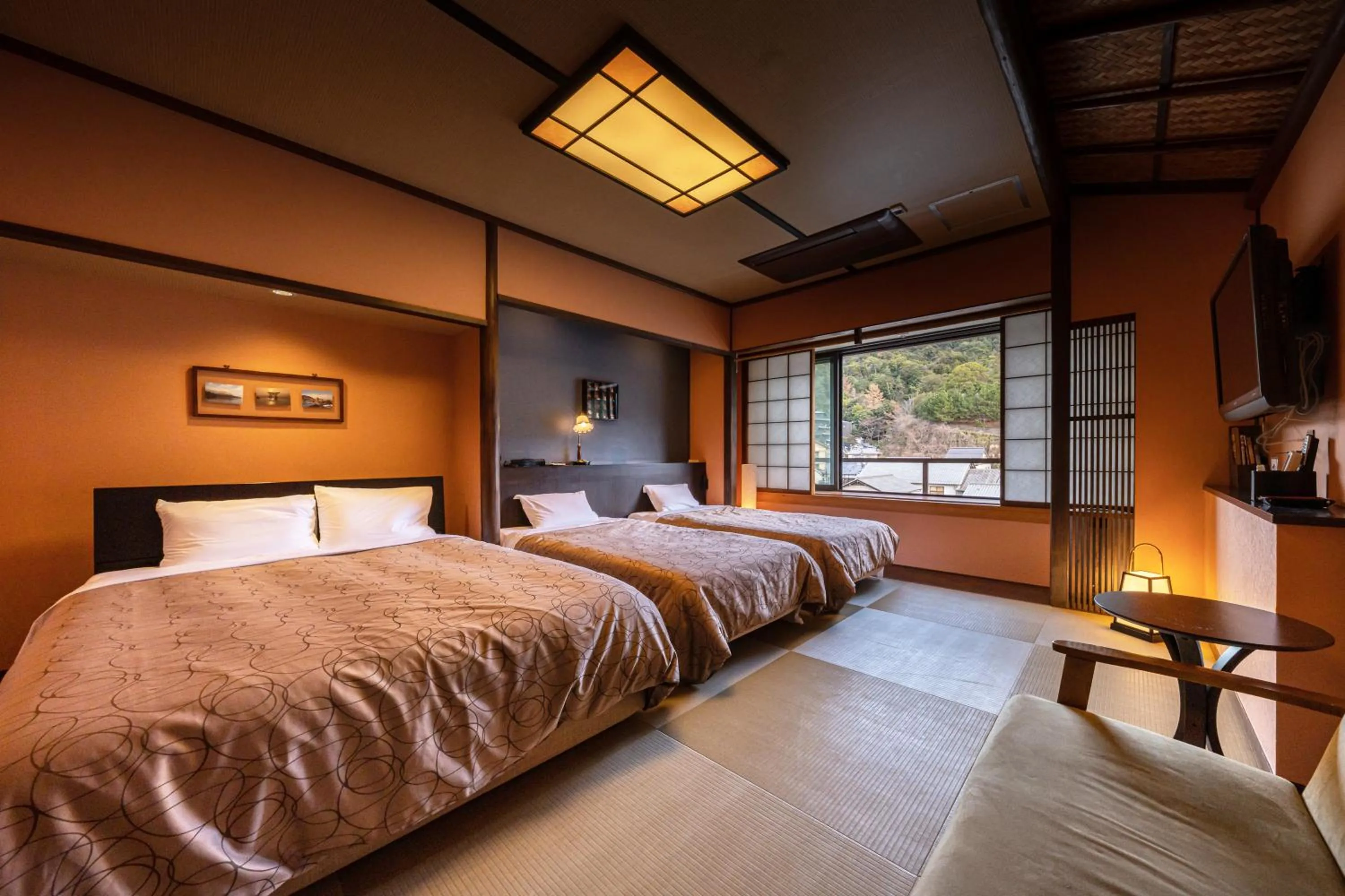 Quadruple Room with Mountain View in Kinsuikan
