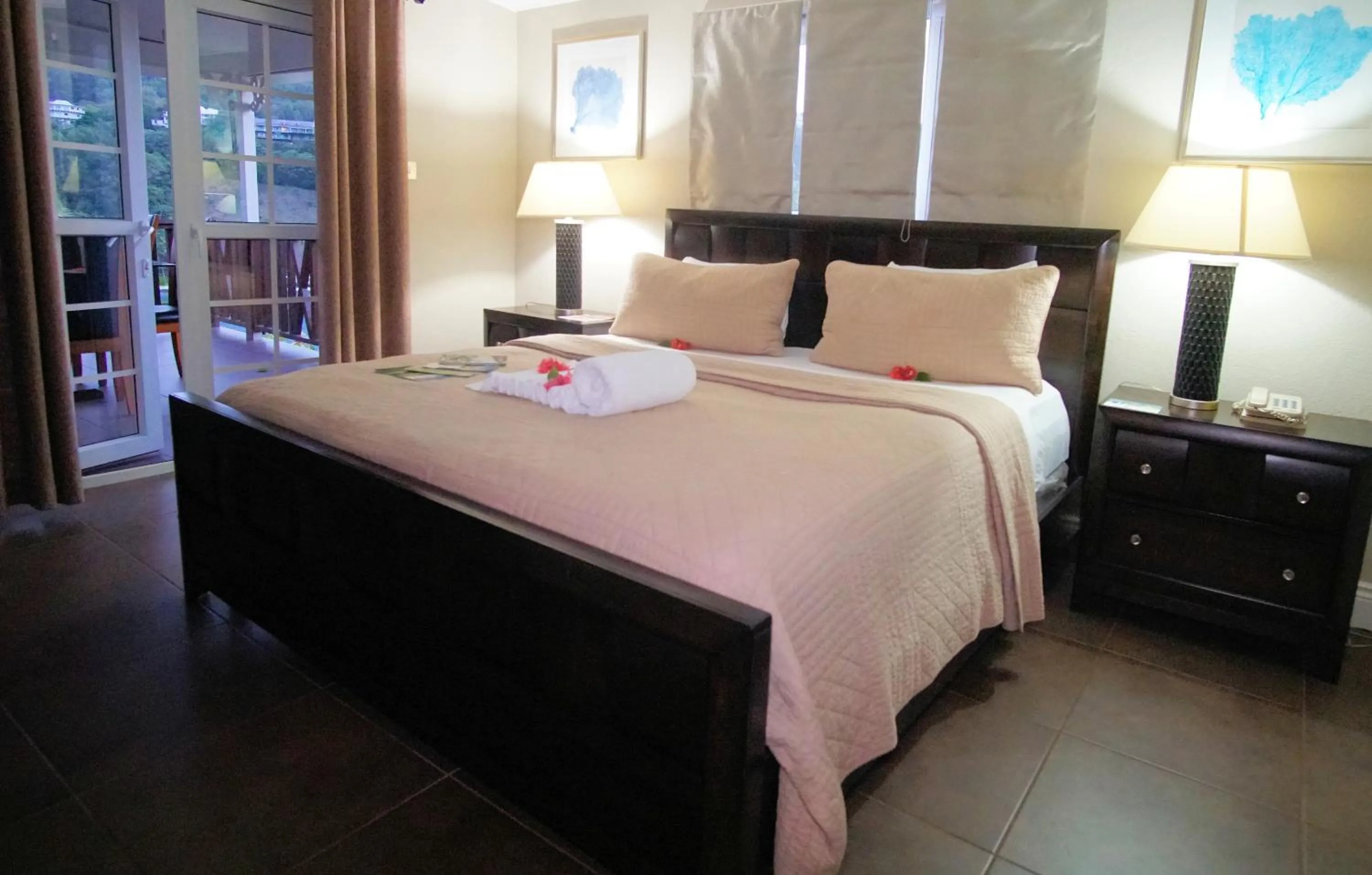 Sunset Villa Suite - 2 bedroom in Marigot Beach Club & Dive Resort