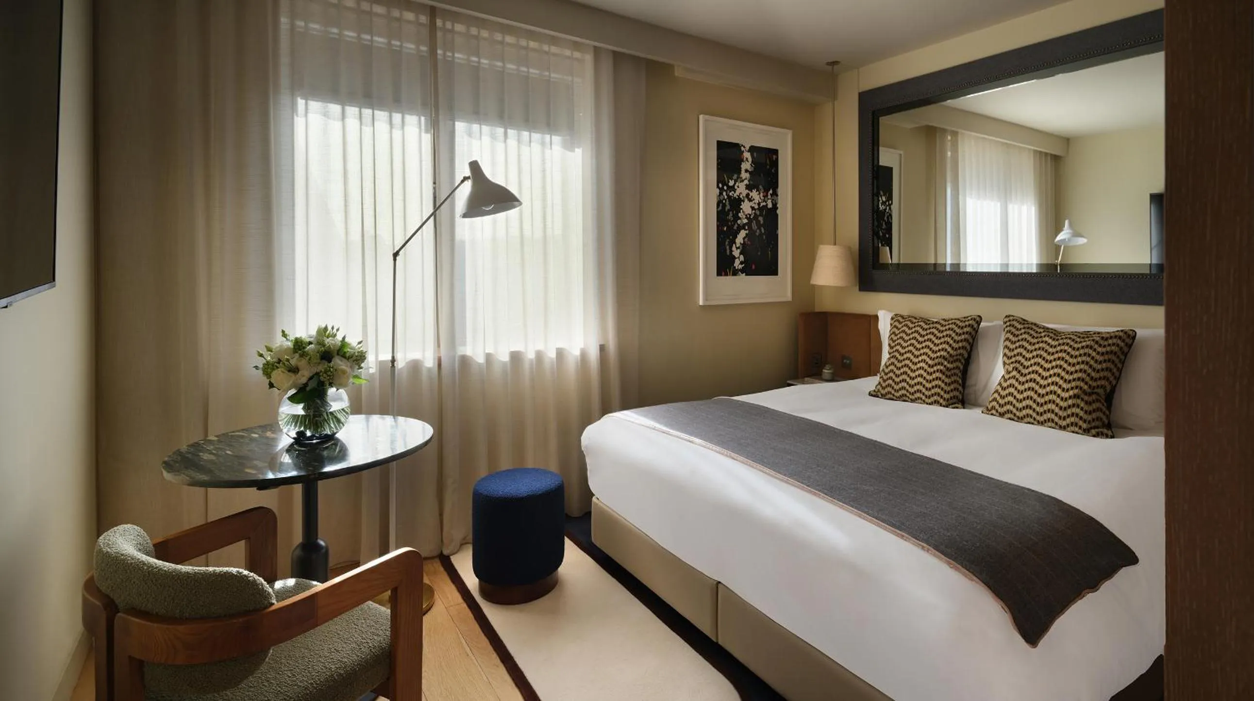 Superior King Room in The Hari London