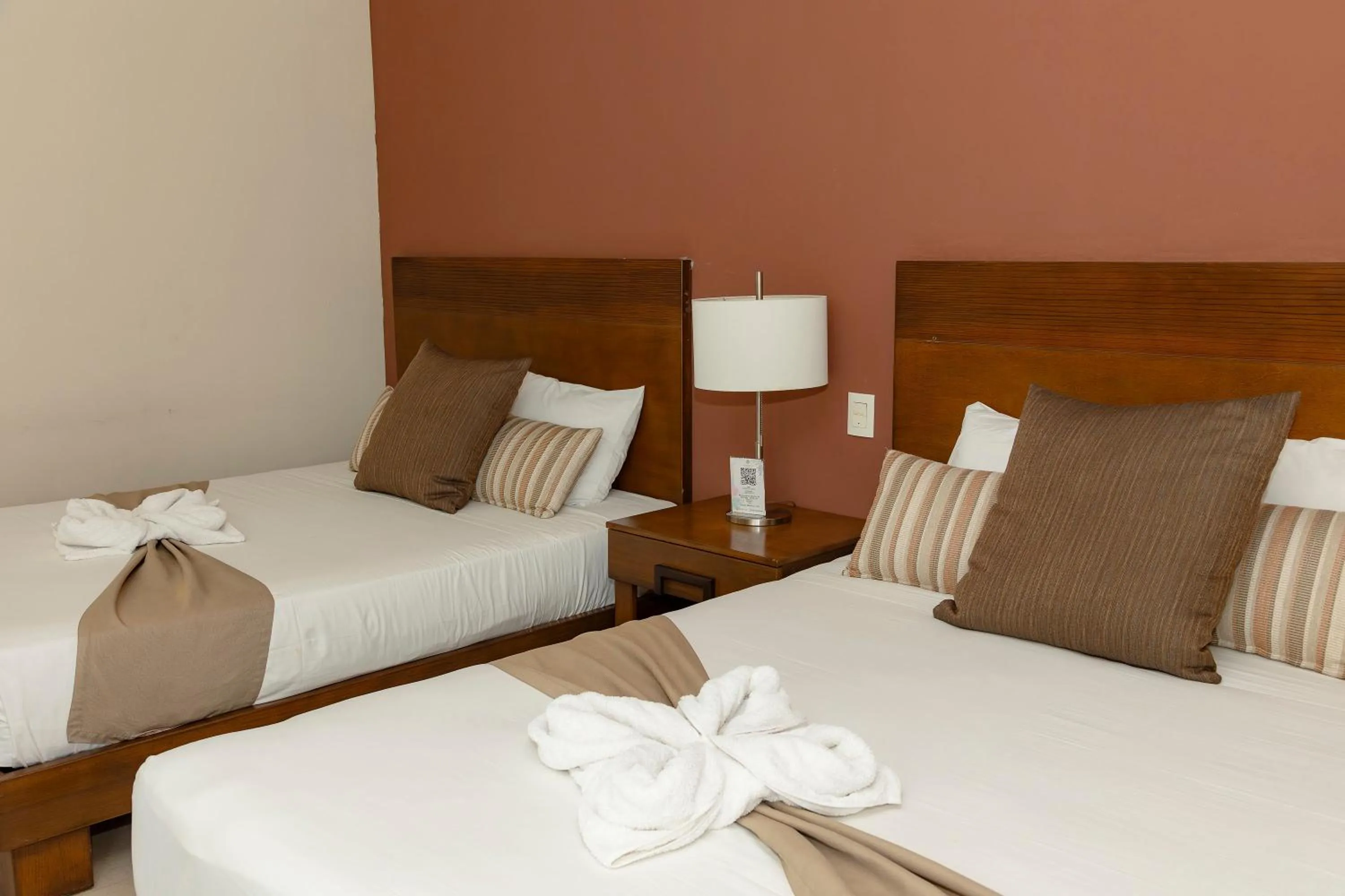 Master Suite - Sunset View With Two Queen Bed in Quinto Sole Boutique Hotel Mahahual