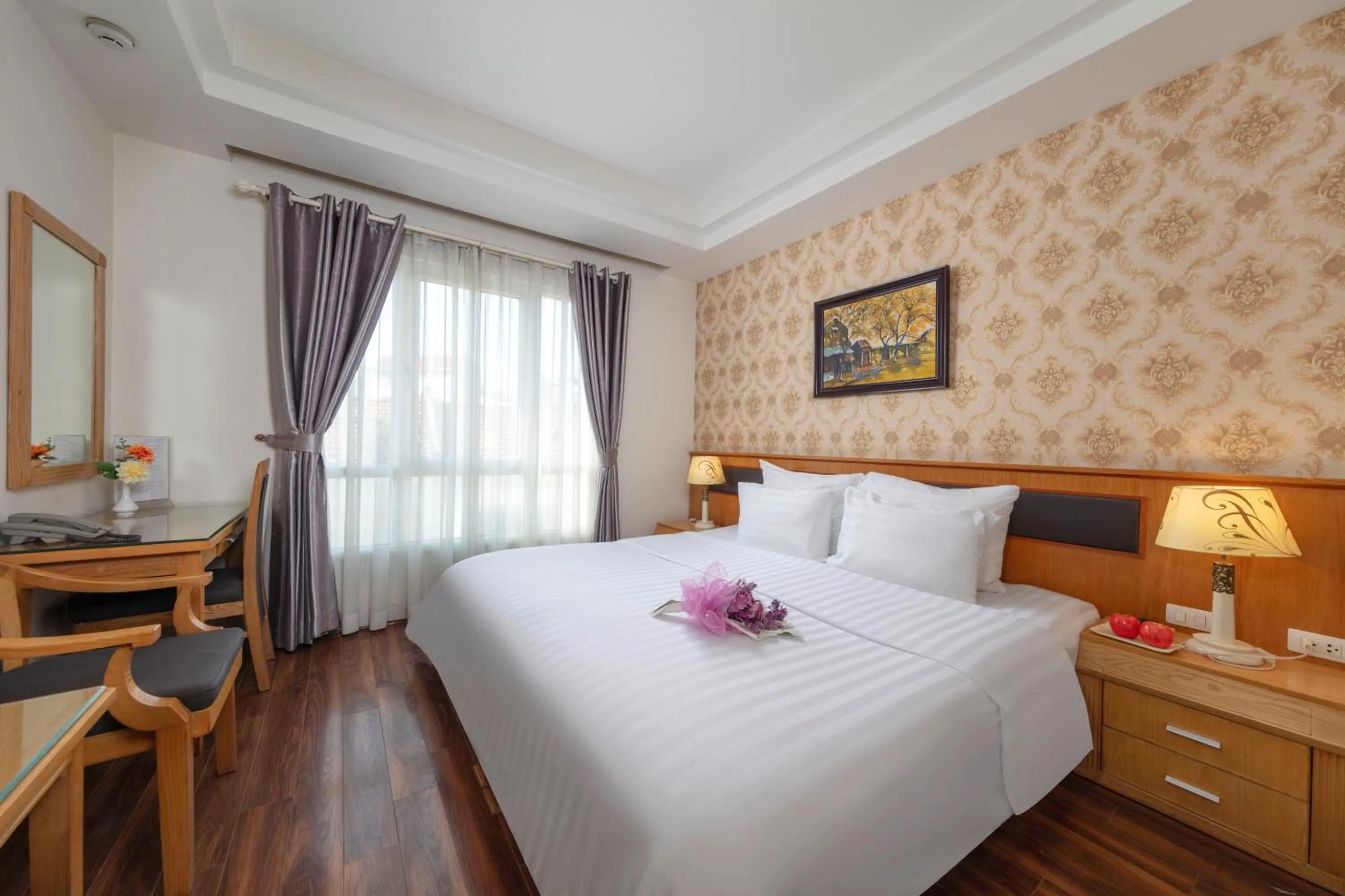 Deluxe Double or Twin Room with City View in Skygem Boutique Hotel