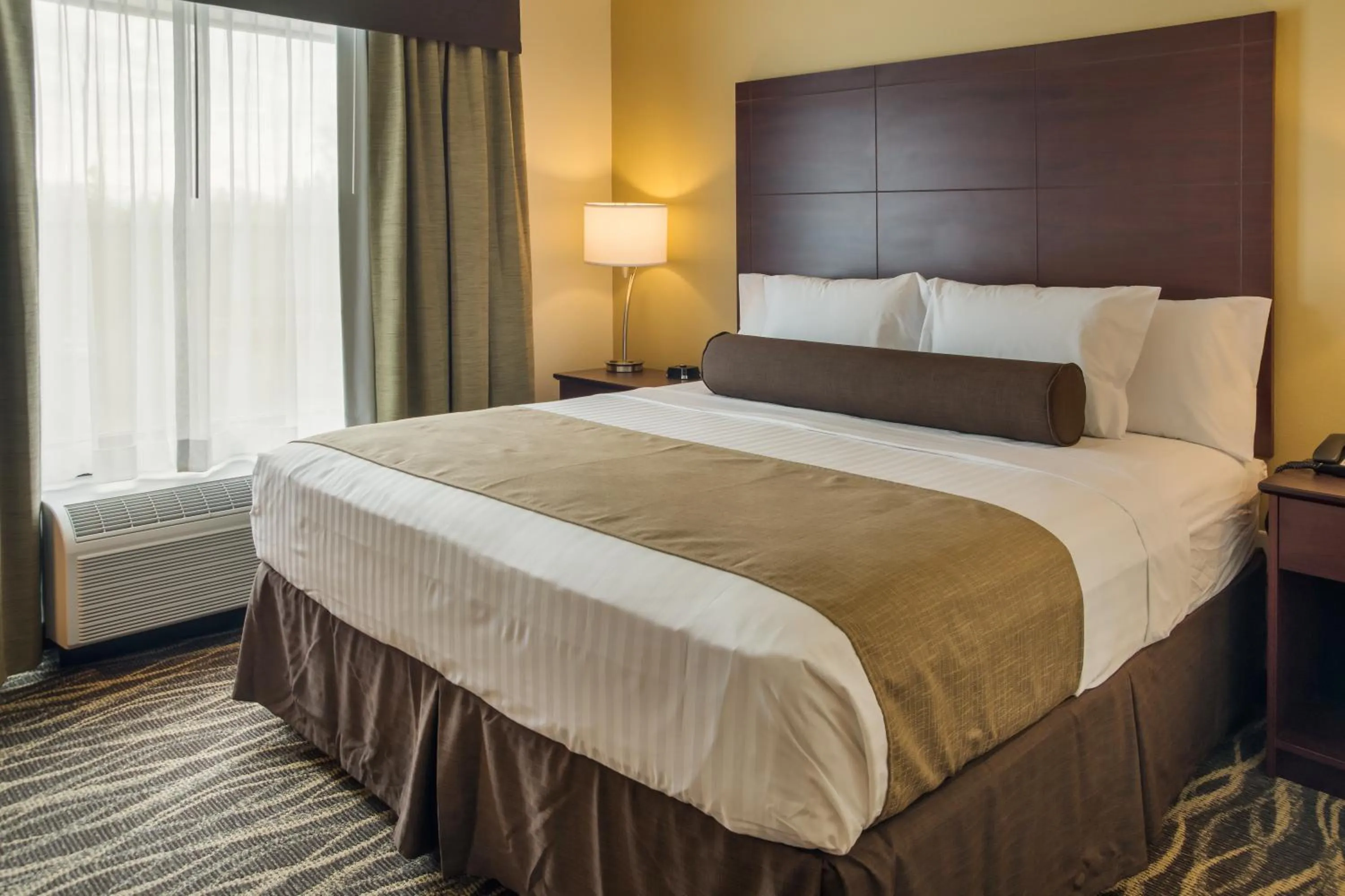 King Studio in Cobblestone Inn and Suites - Ashland