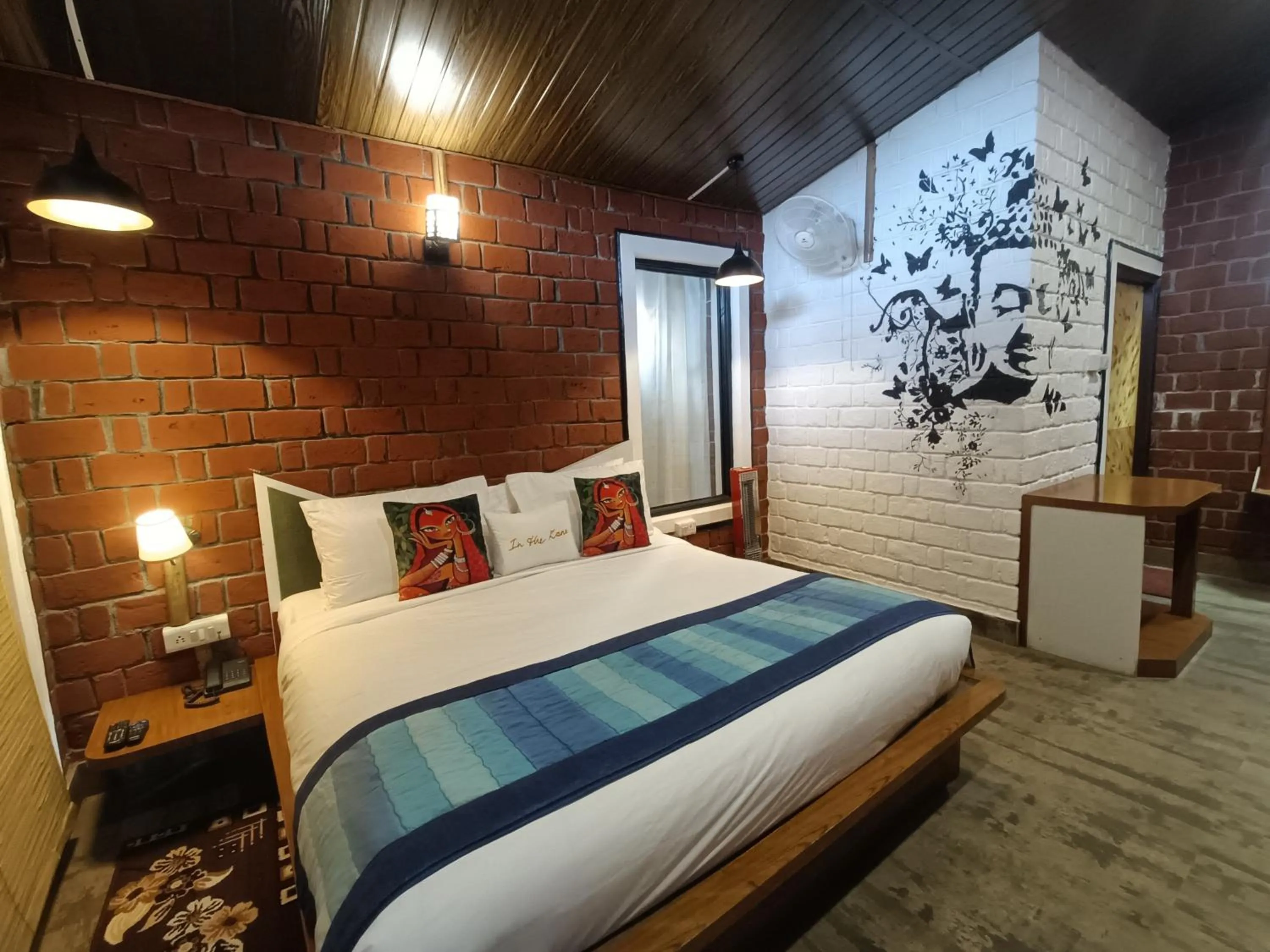 Premium Room - single occupancy in Zone Connect by The Park, Lansdowne