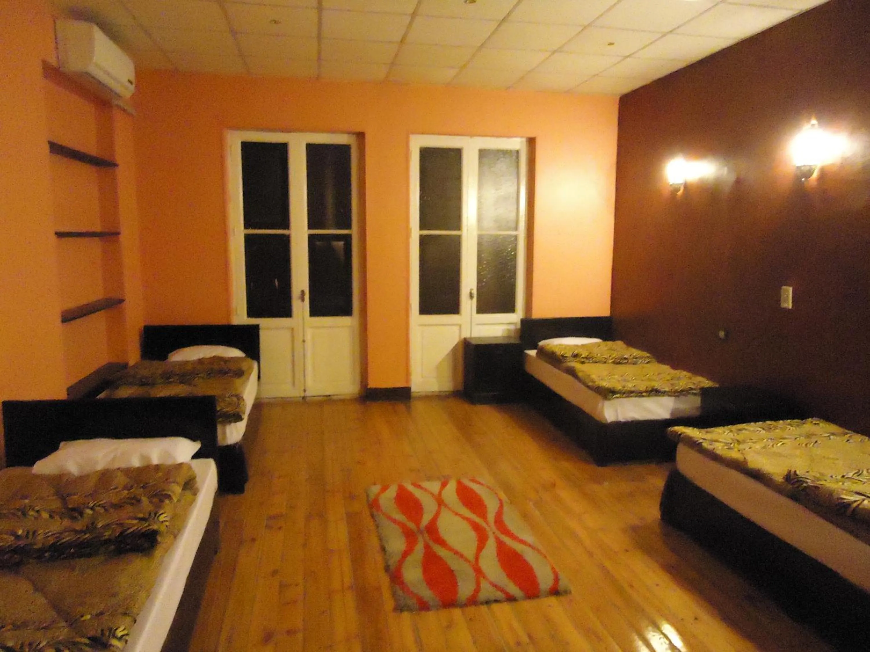 Standard Triple Room in Freedom Hostel