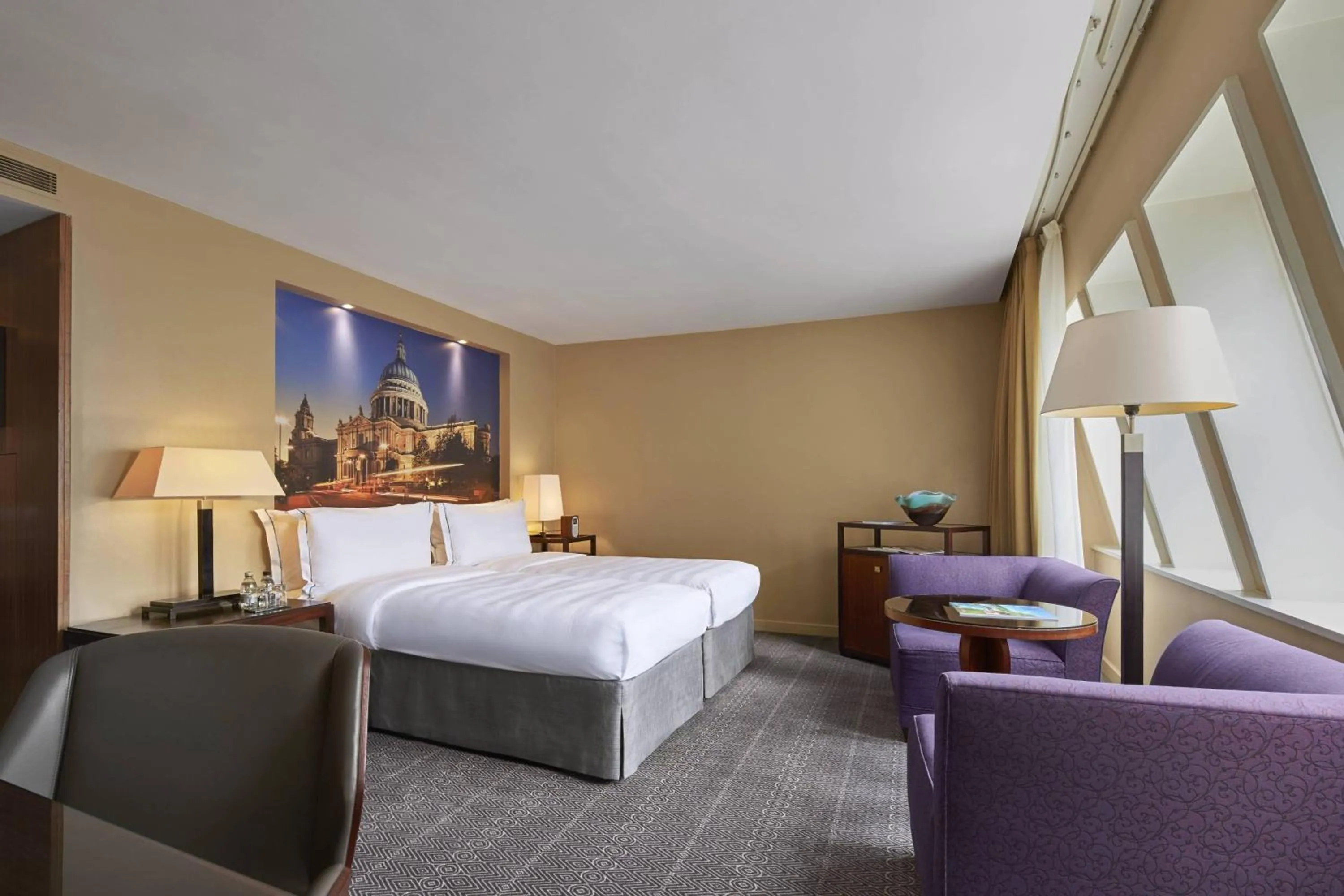 Executive, Guest room, 2 Twin/Single Bed(s) in Threadneedles, Autograph Collection