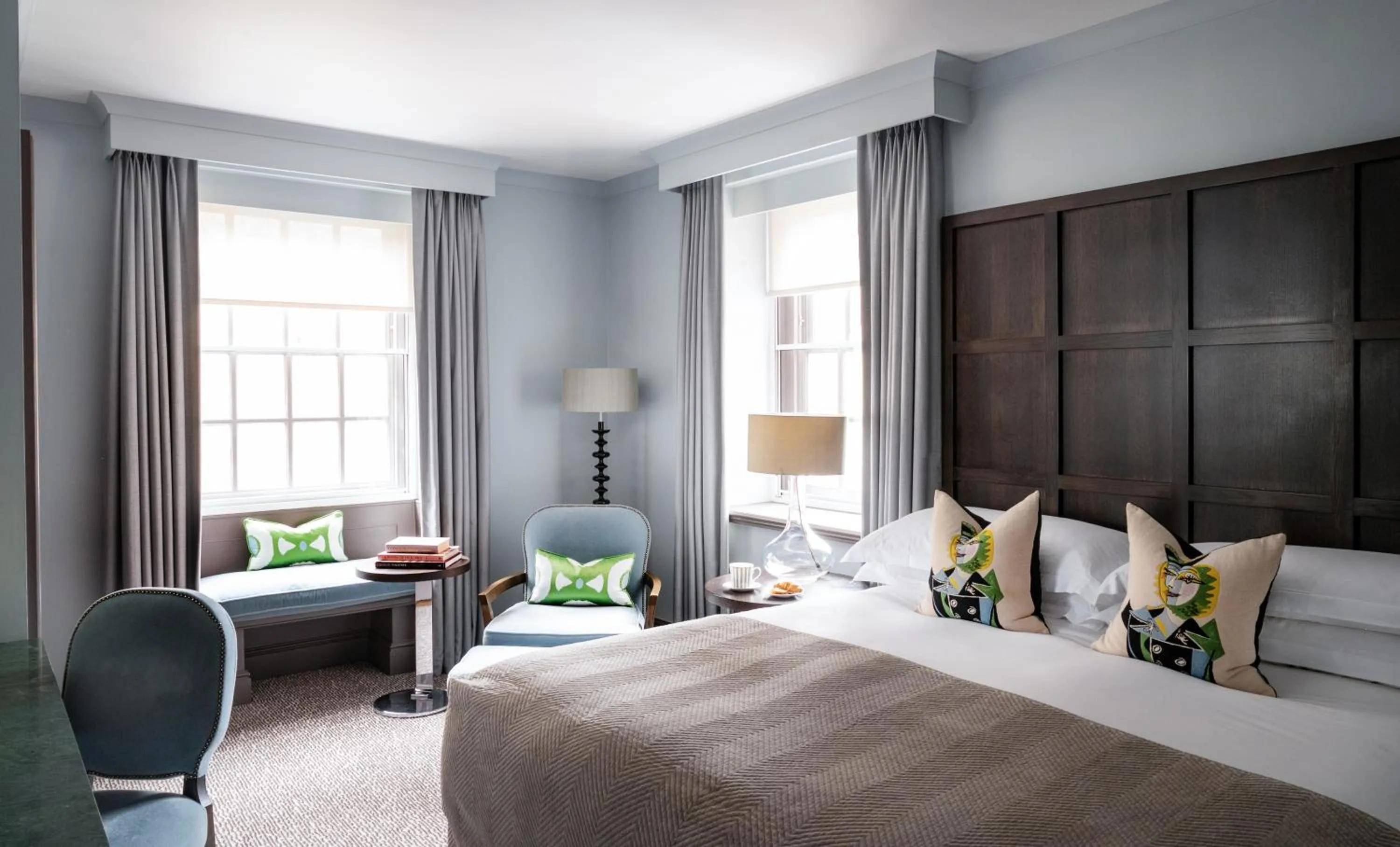 Deluxe King Room in The Bloomsbury Hotel