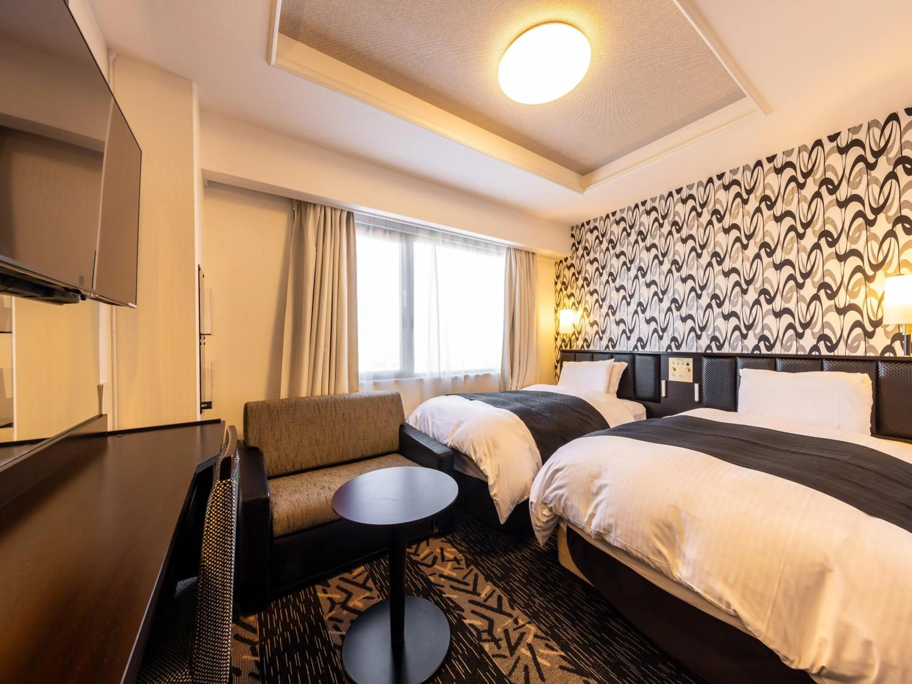 Deluxe Twin Room in APA Hotel Uozu Ekimae