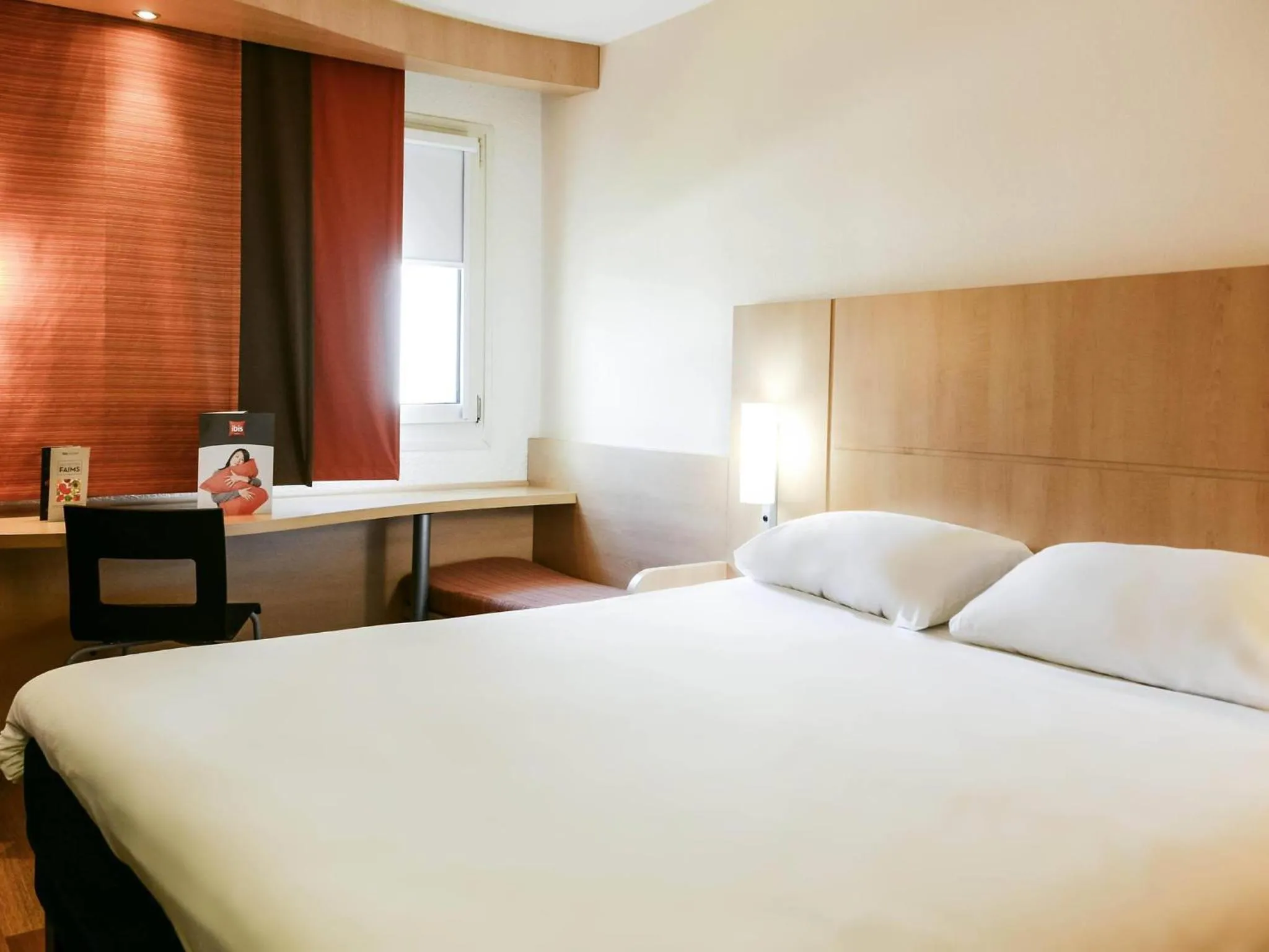 Standard Double Room in Hôtel Ibis Nevers