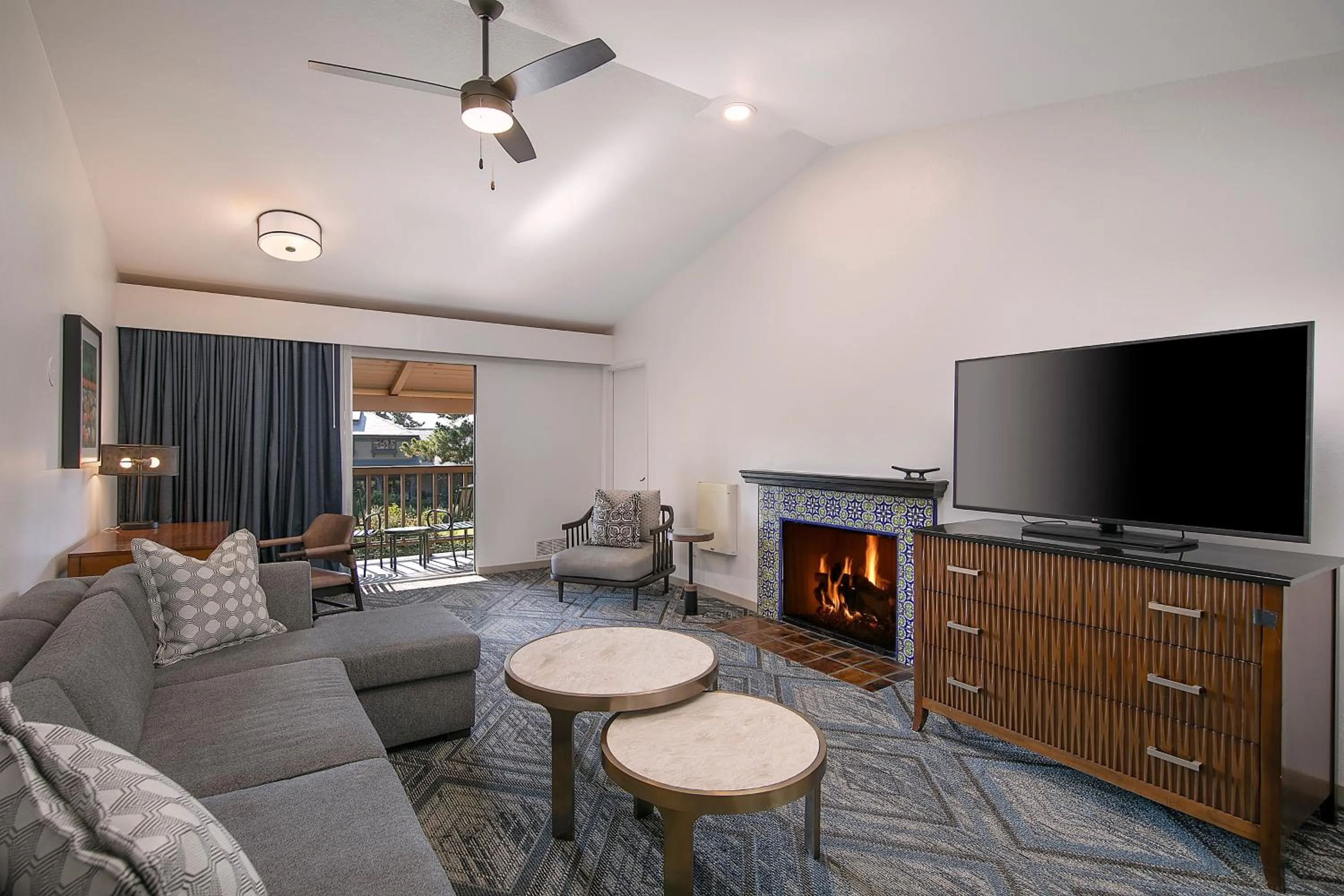 King Suite in Half Moon Bay Lodge