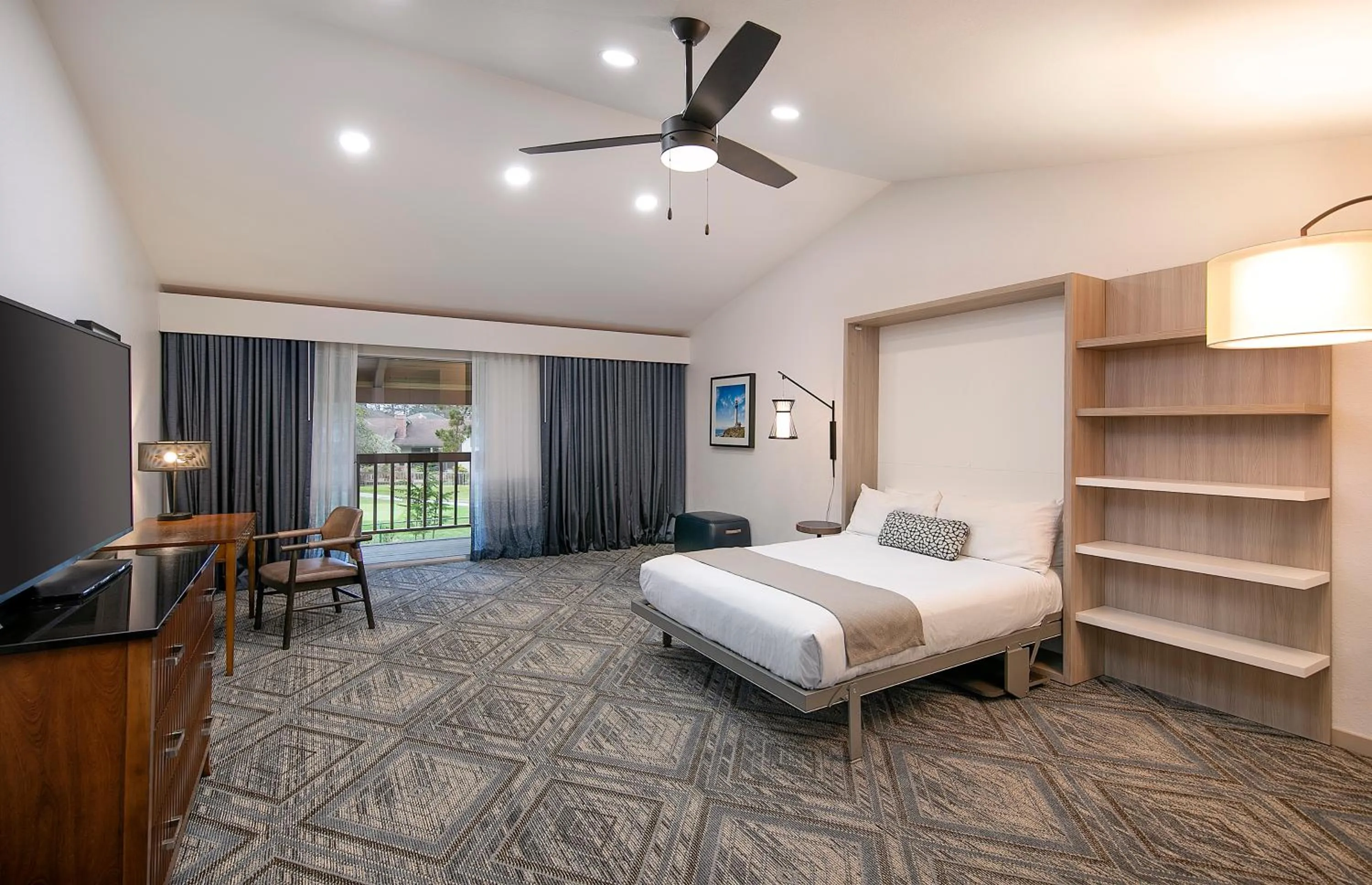 Double Room in Half Moon Bay Lodge