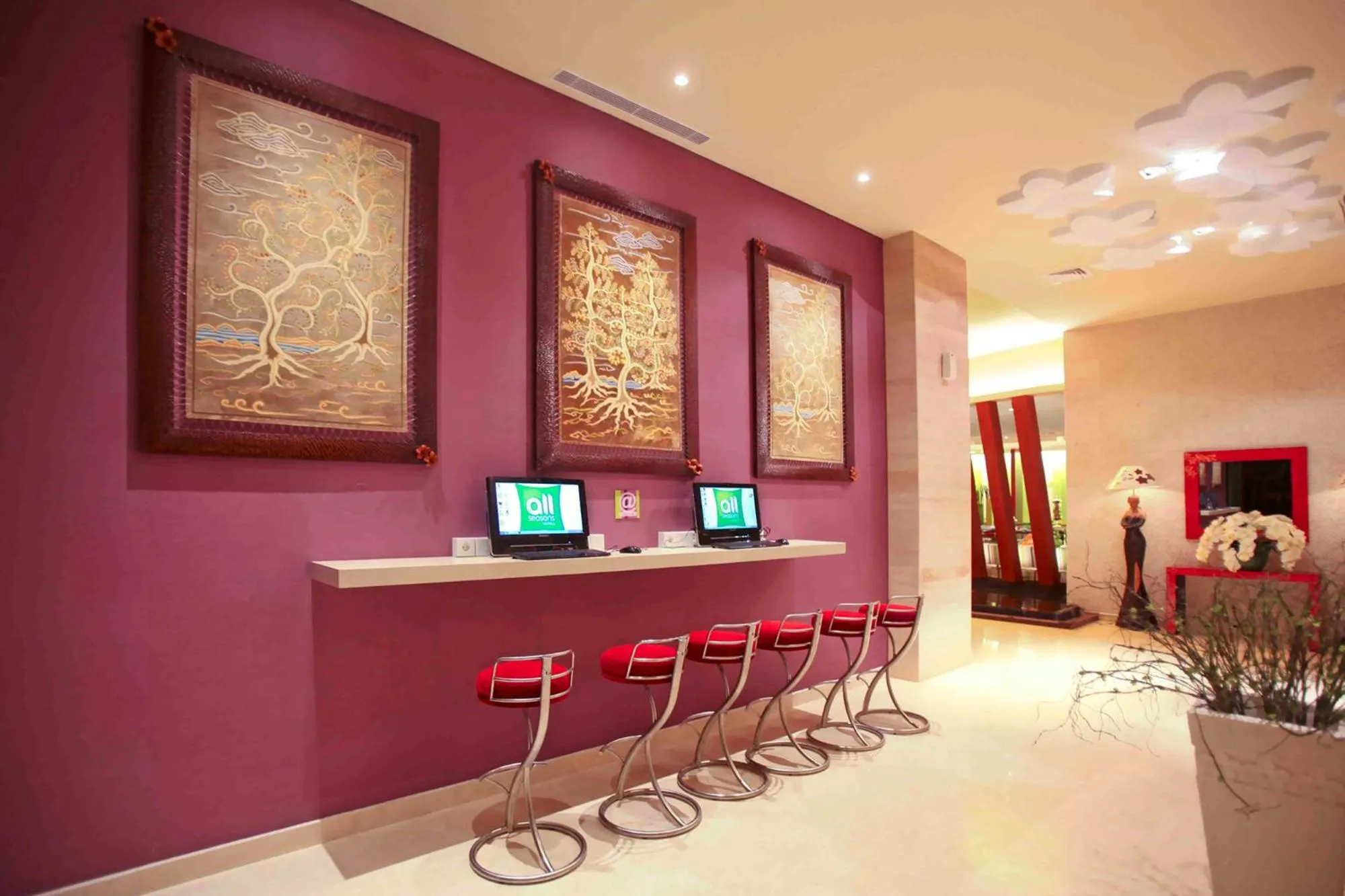 Superior Double Room in Ibis Styles Bali Denpasar