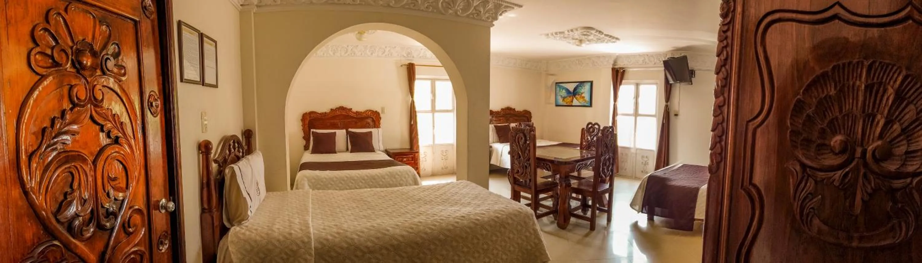 Deluxe Quadruple Room in Hotel Royal Puebla