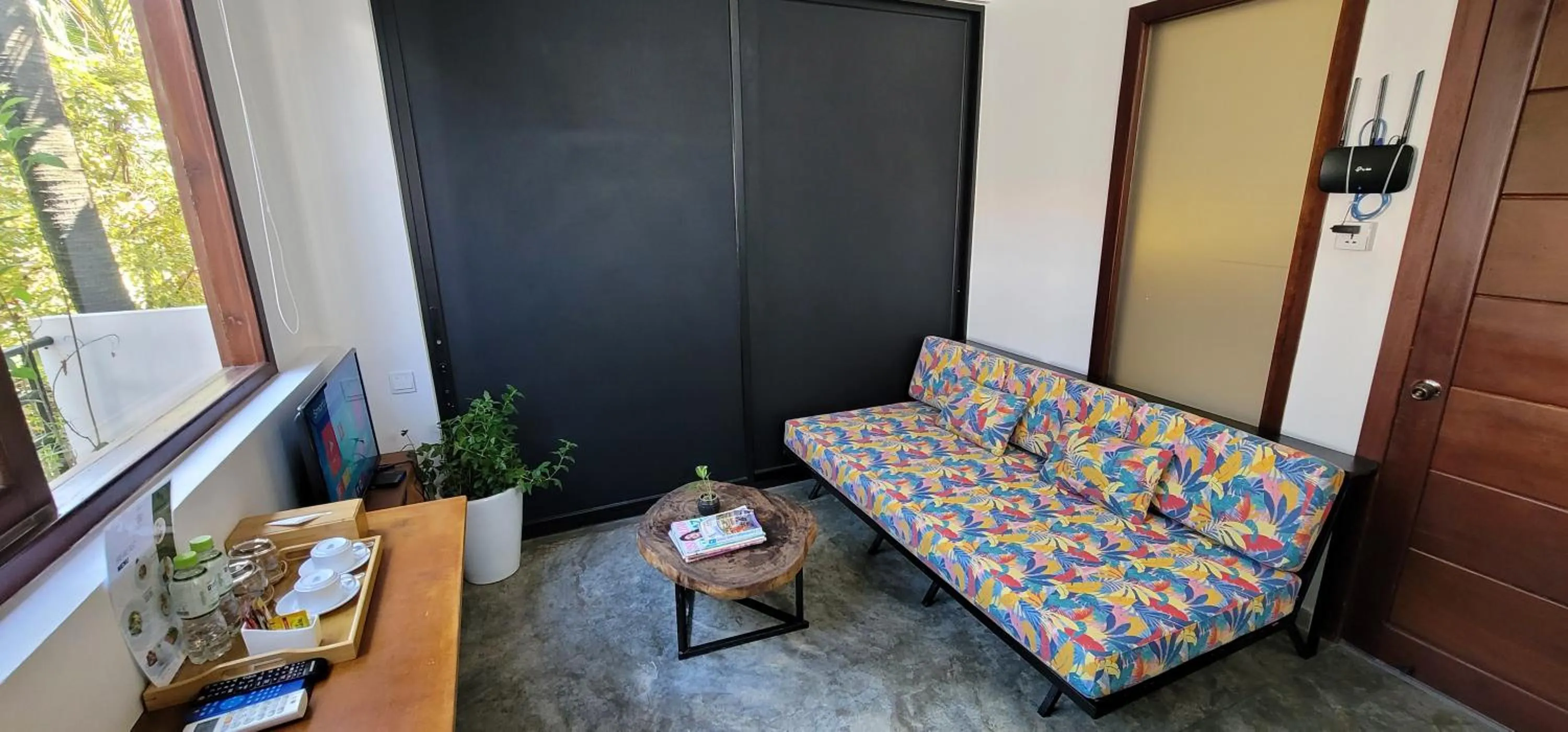 Deluxe Twin Room in Sarina Hotel & Villa