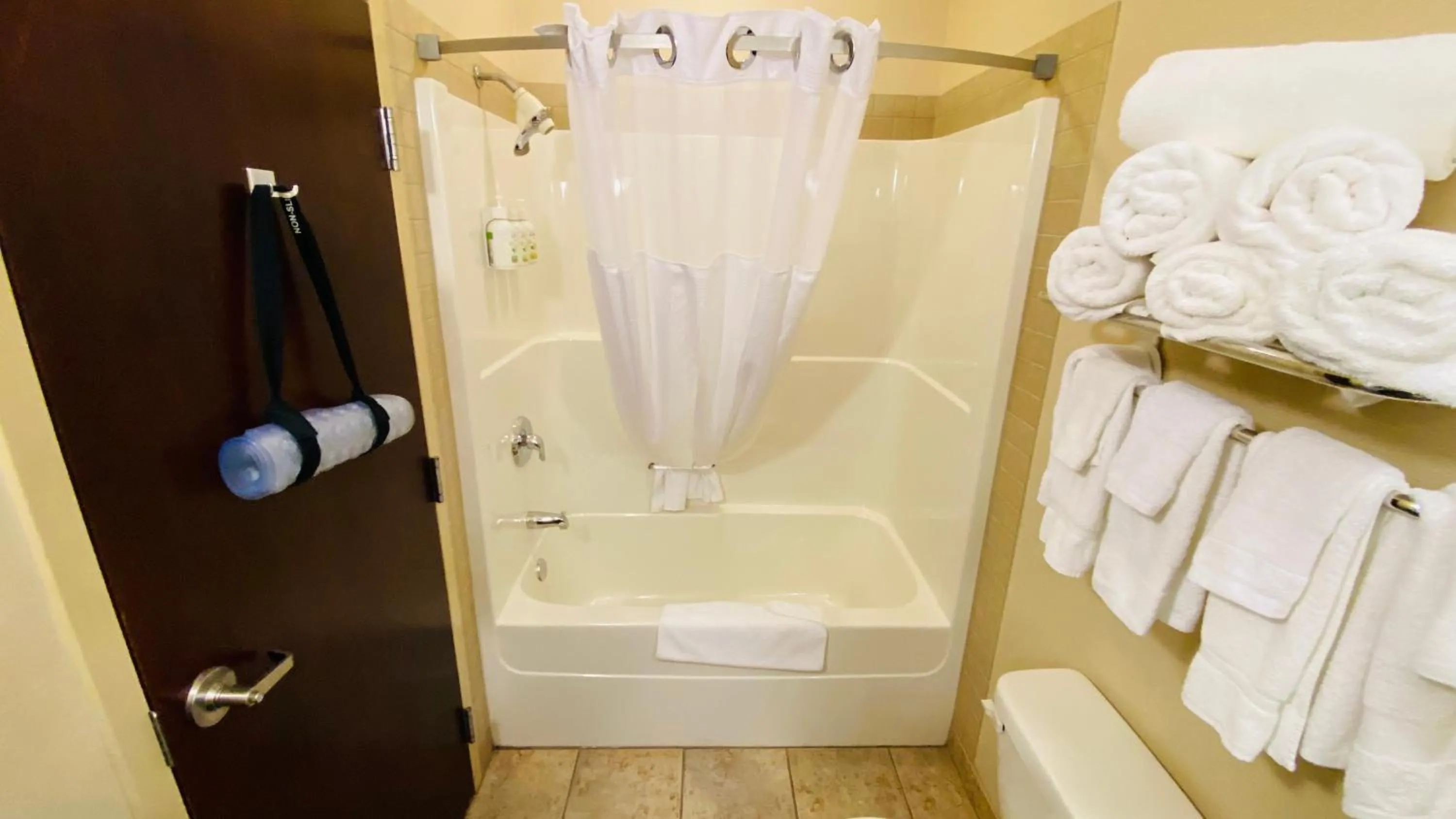 2 Queen Beds Suite - Non-Smoking in Ramada by Wyndham Westlock