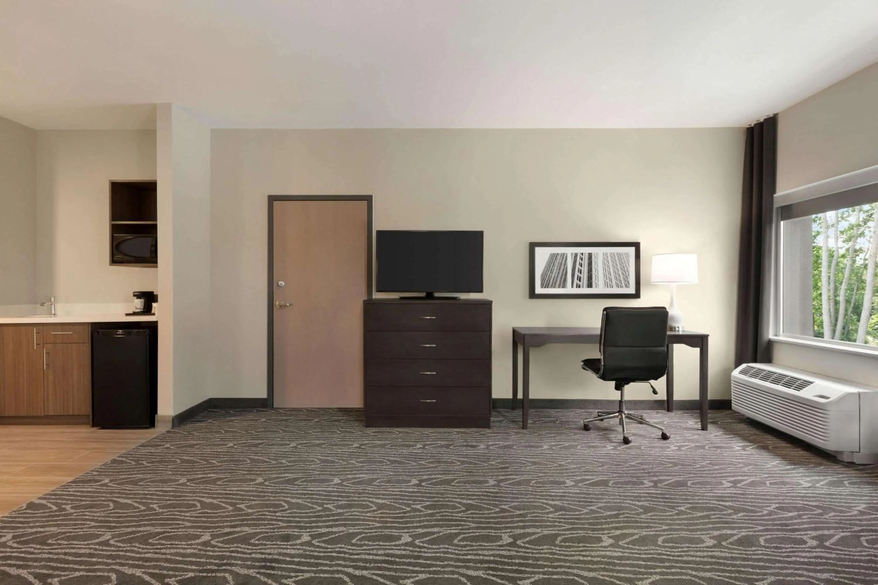 Executive Superior Room with Two Queen Beds - Non-Smoking in La Quinta by Wyndham Rock Hill