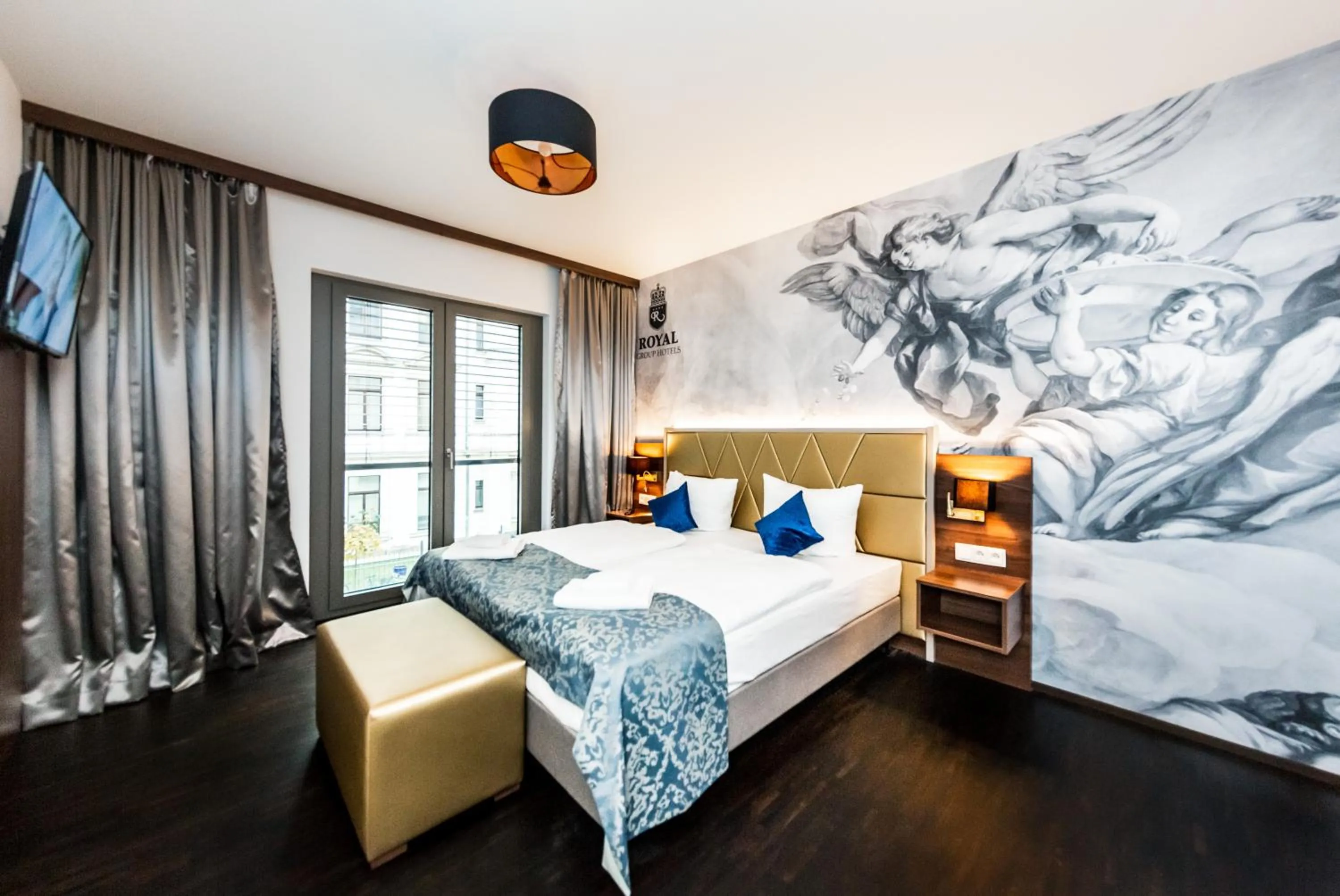 Suite in Best Western Plus Royal Suites