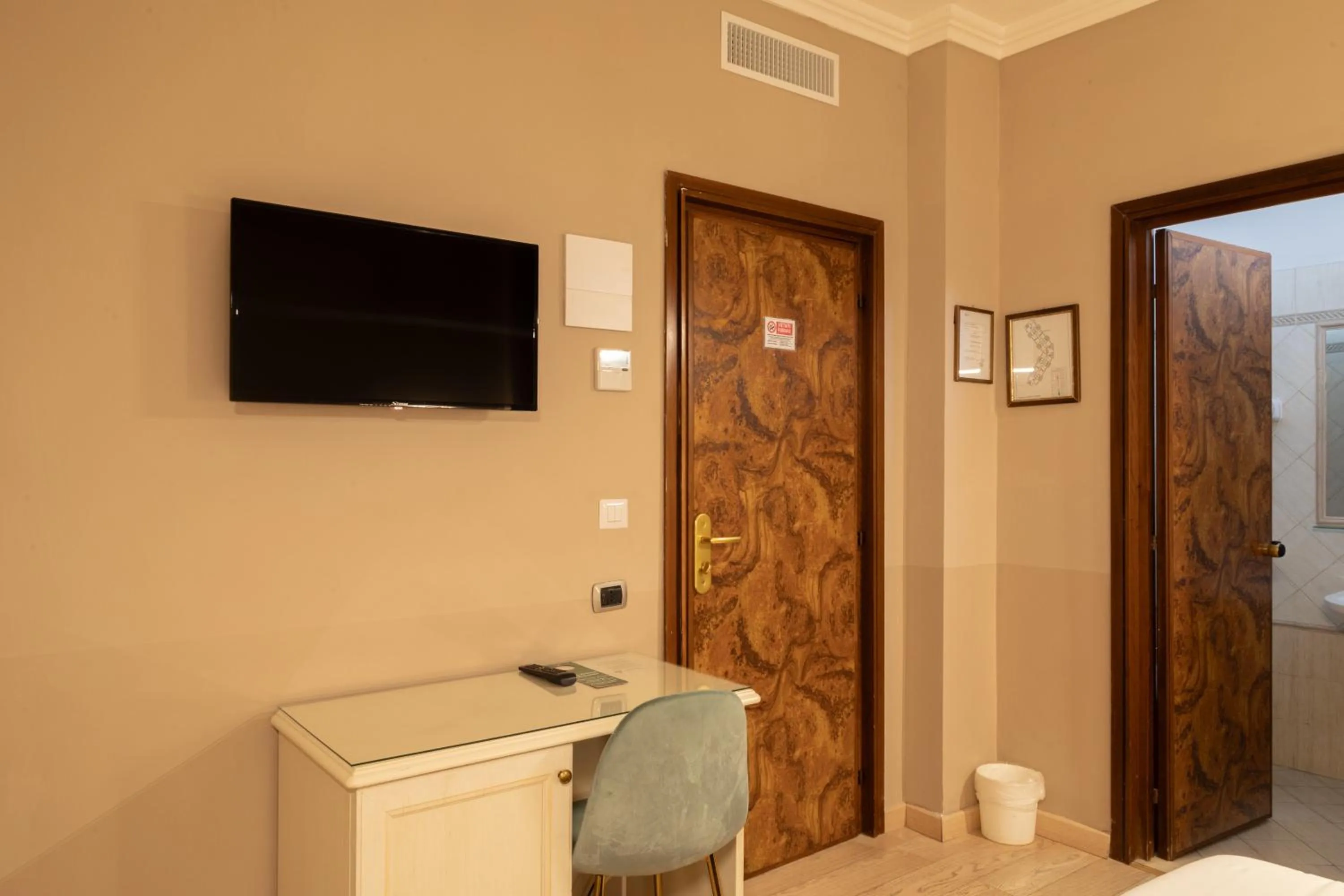 Single Room in Hotel Santa Maura