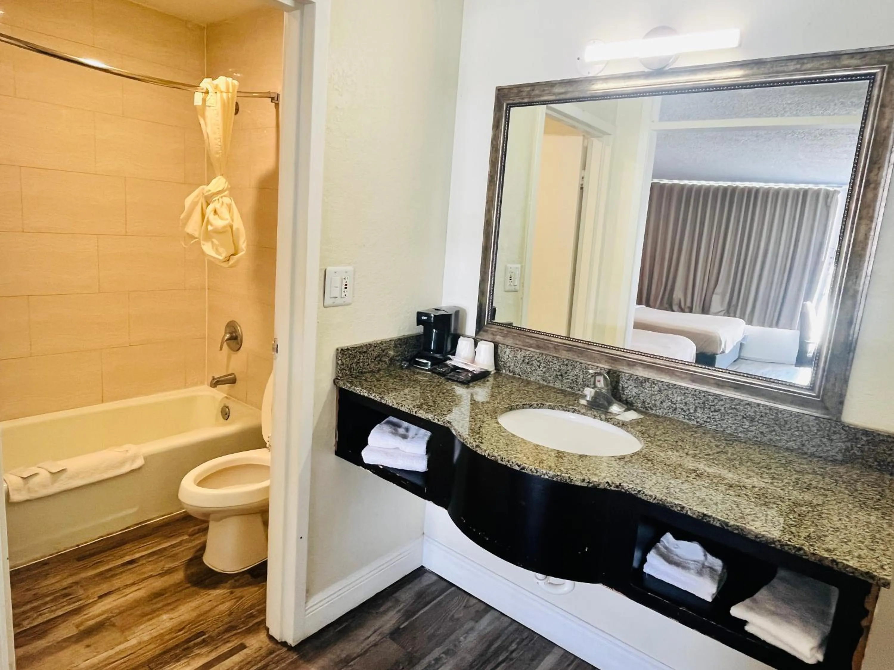 Standard Queen Room with Two Queen Beds - Non-Smoking in Rodeway Inn
