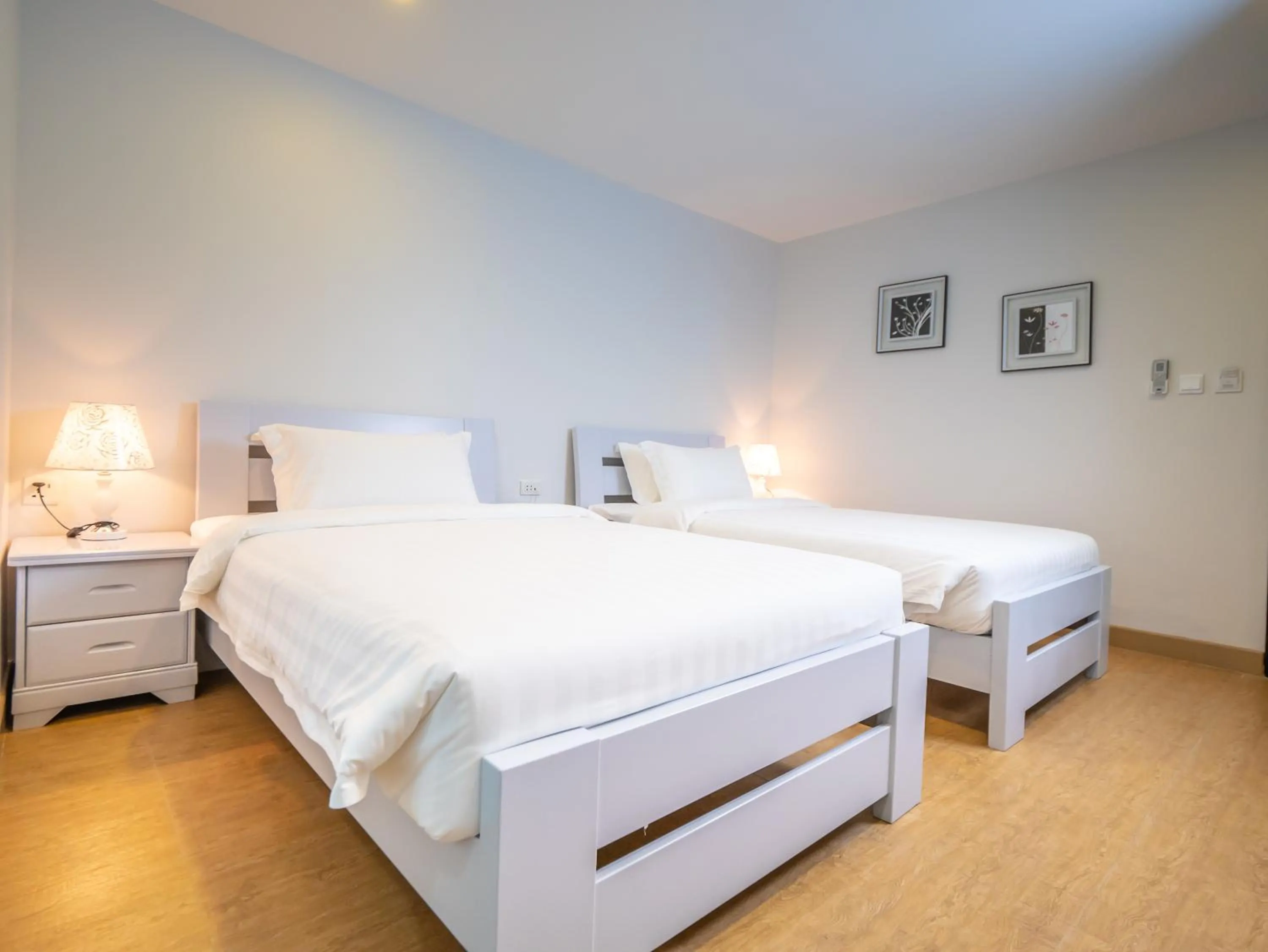 Deluxe Twin Room in The Kinn Bangkok