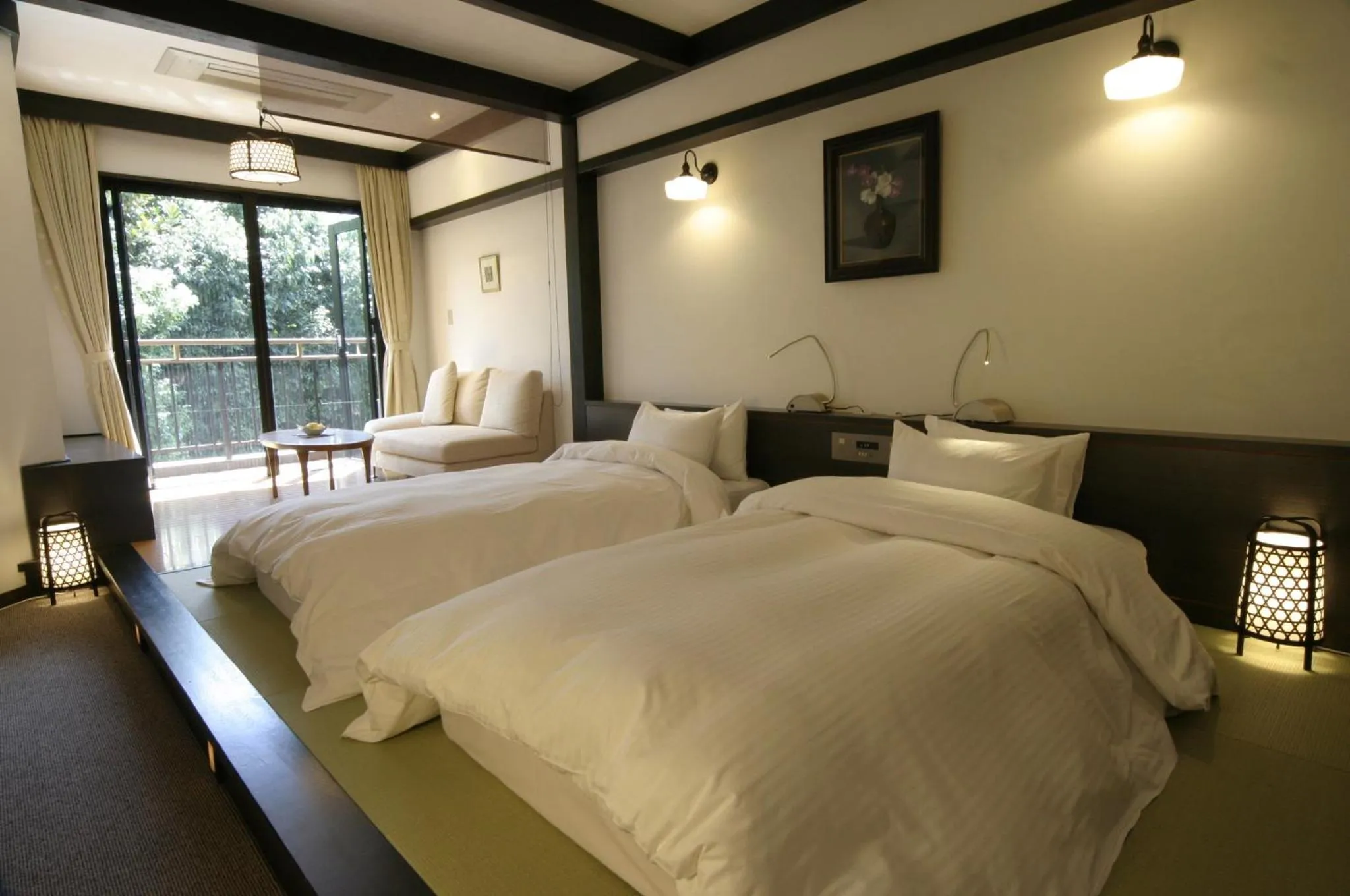 Twin Room with Private External Bathroom in Kasuga Hotel