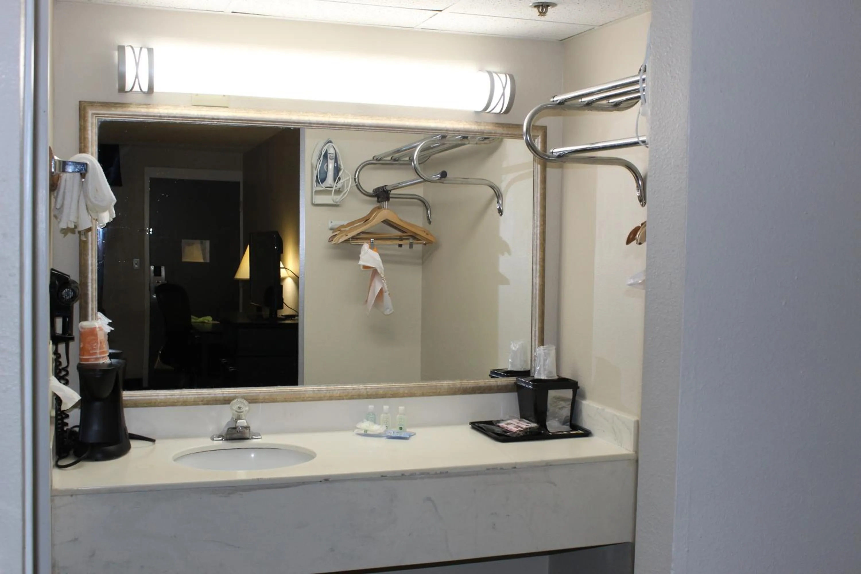 Queen Room in Quality Inn & Suites Moline - Quad Cities