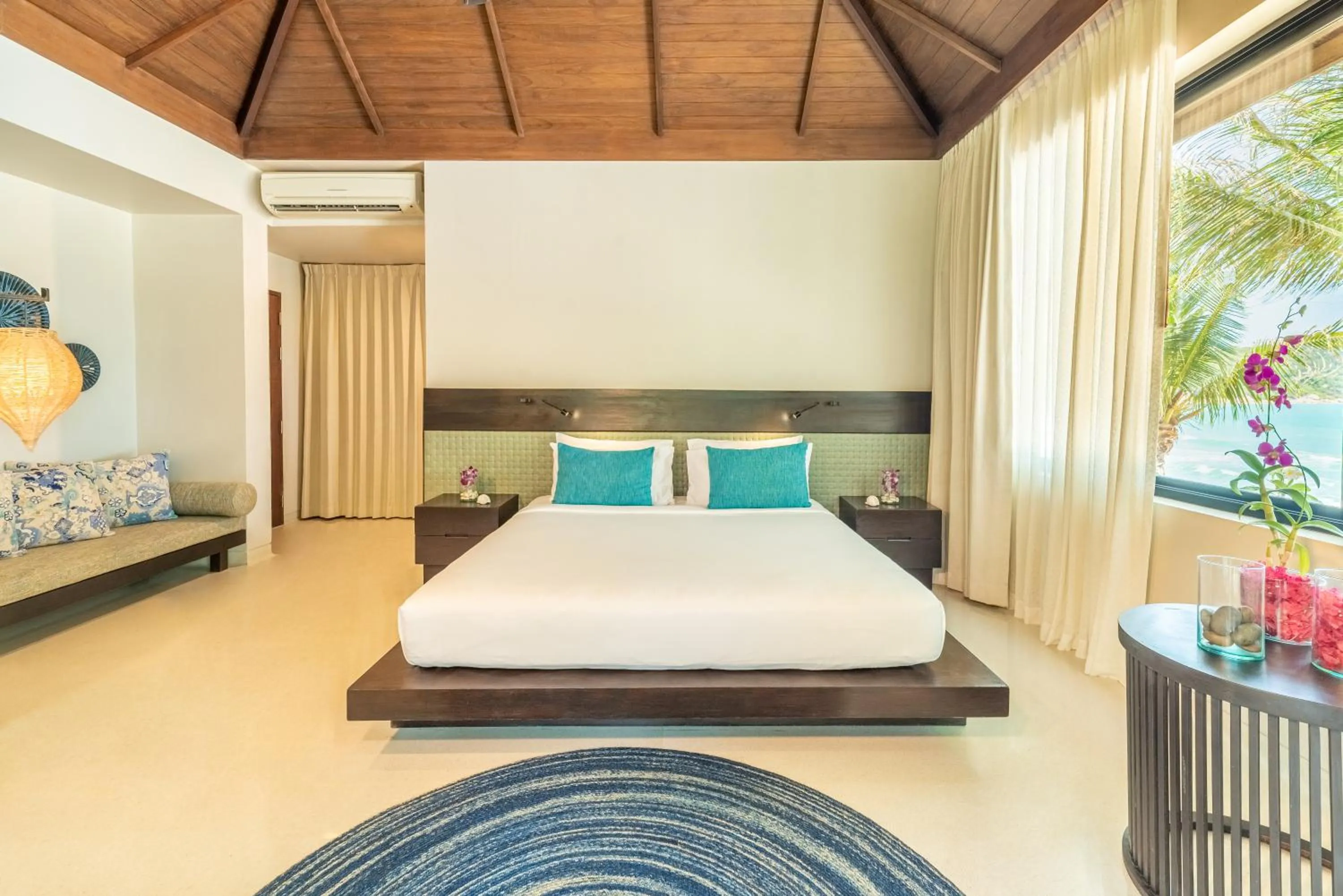 Rasa Deluxe Room with Ocean View in Buri Rasa Village Phangan