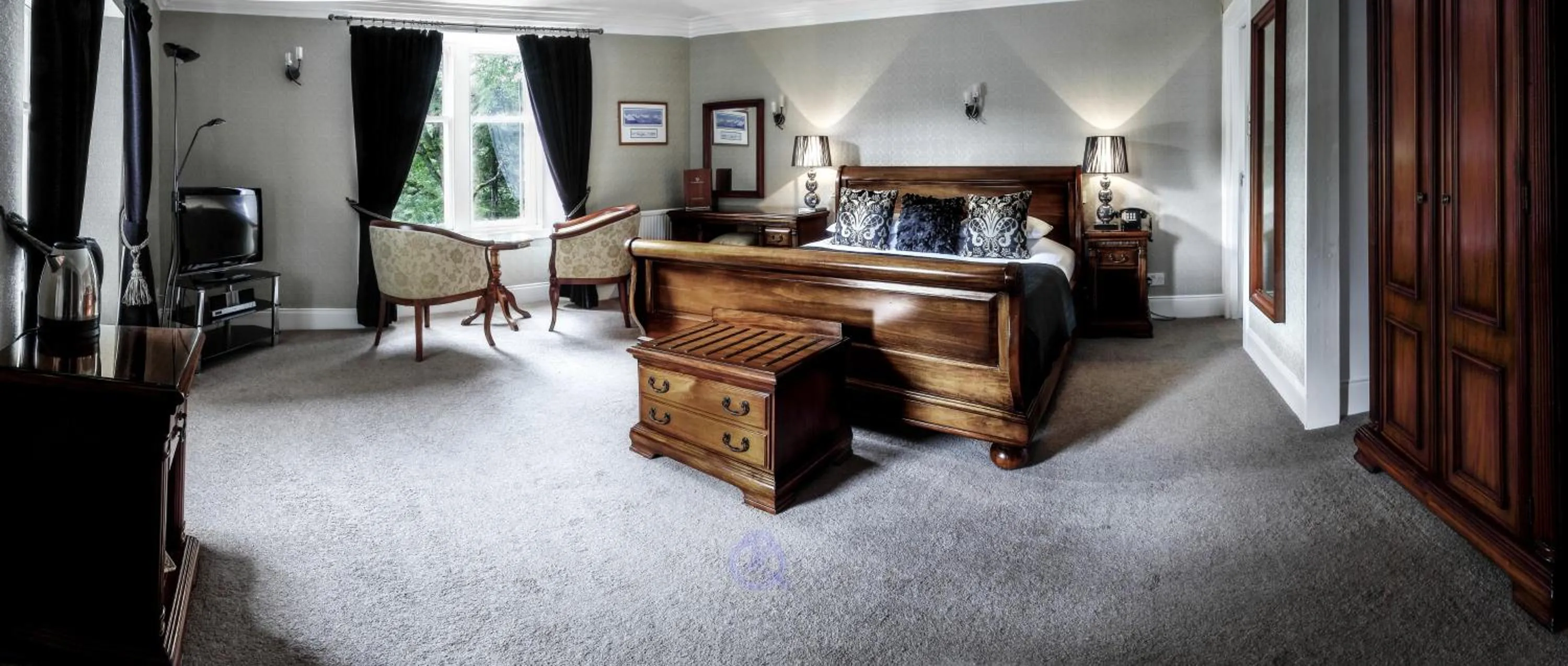 Super King Double Room in Invergarry Hotel