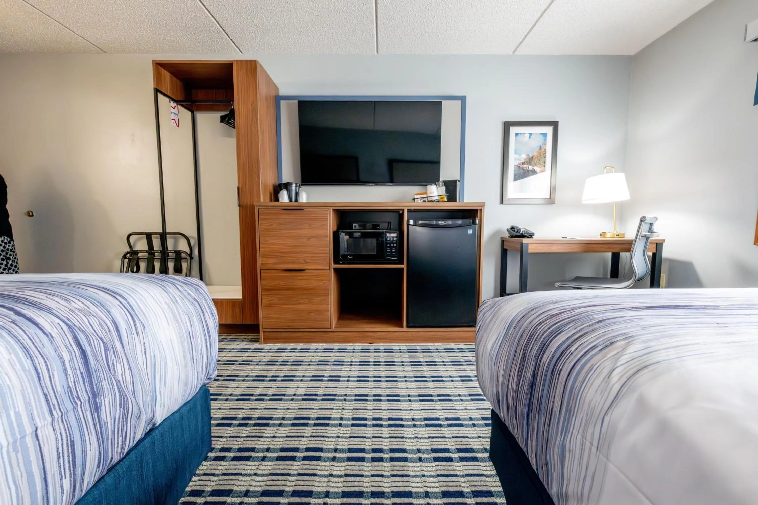 Queen Room with Two Queen Beds - Non-Smoking in AmericInn by Wyndham Sturgeon Bay