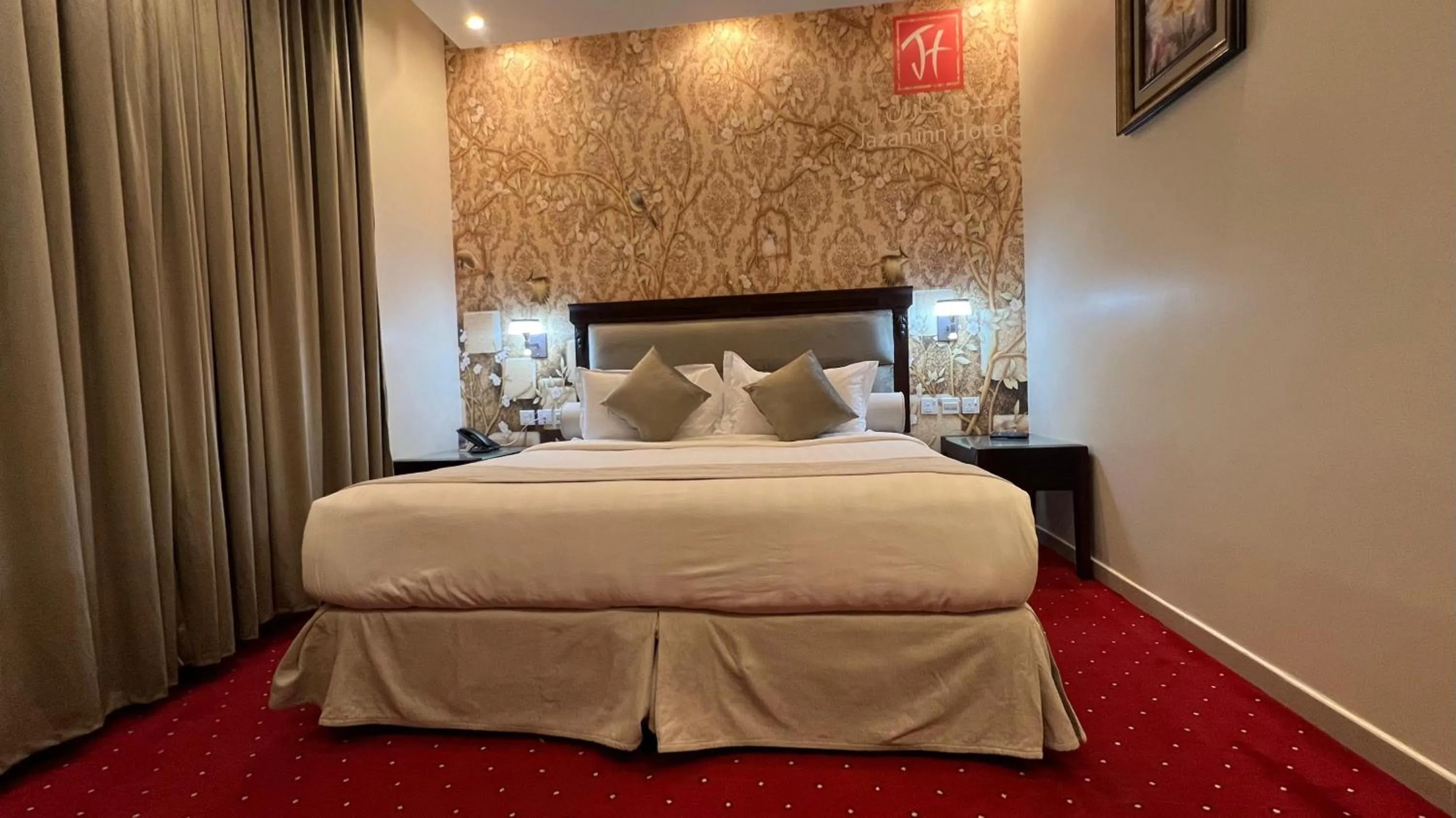 Standard King Room - single occupancy in Jazan Inn Hotel