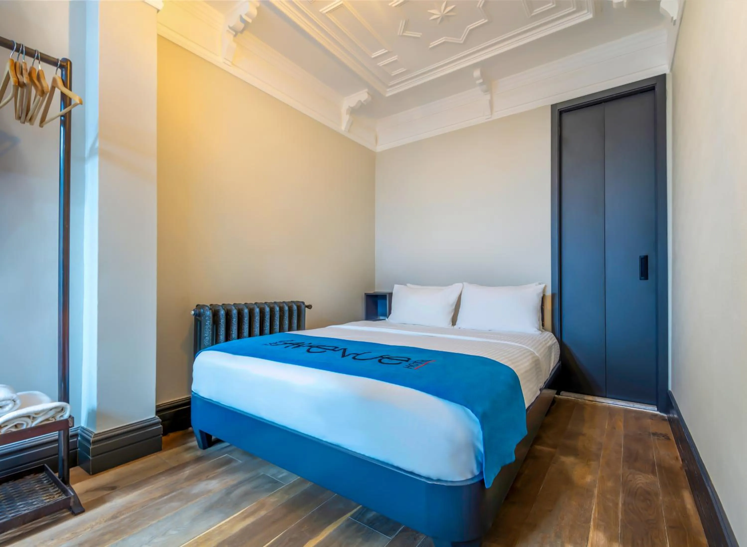 Basic Double Room in Taksim Avenue